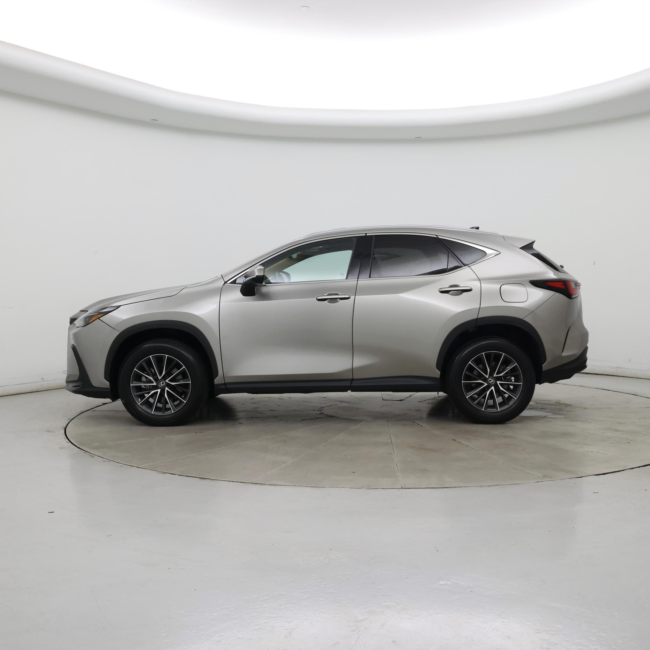 Thumbnail: 2024 Lexus NX - 3
