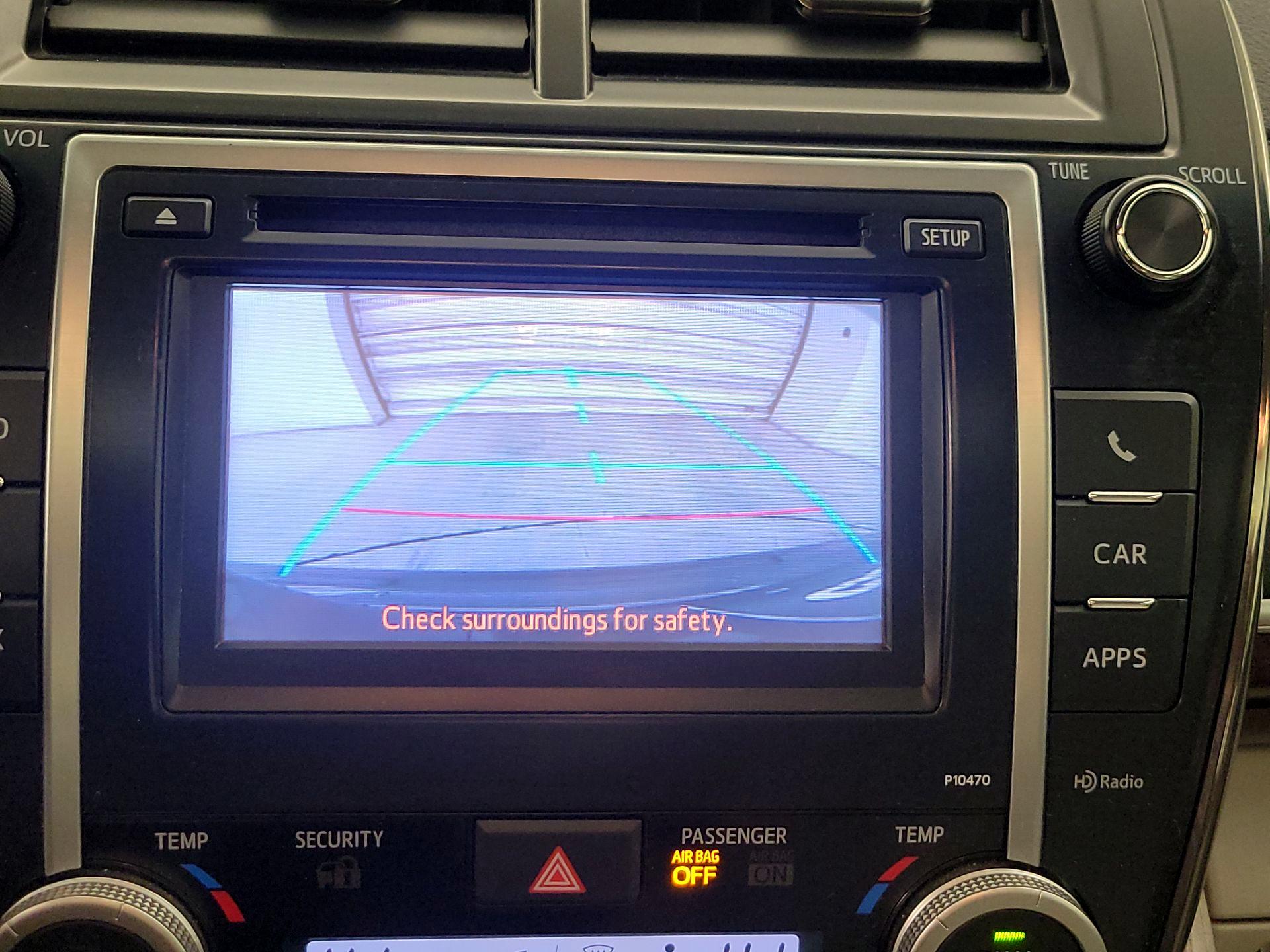 Thumbnail: 2014 Toyota Camry - 14