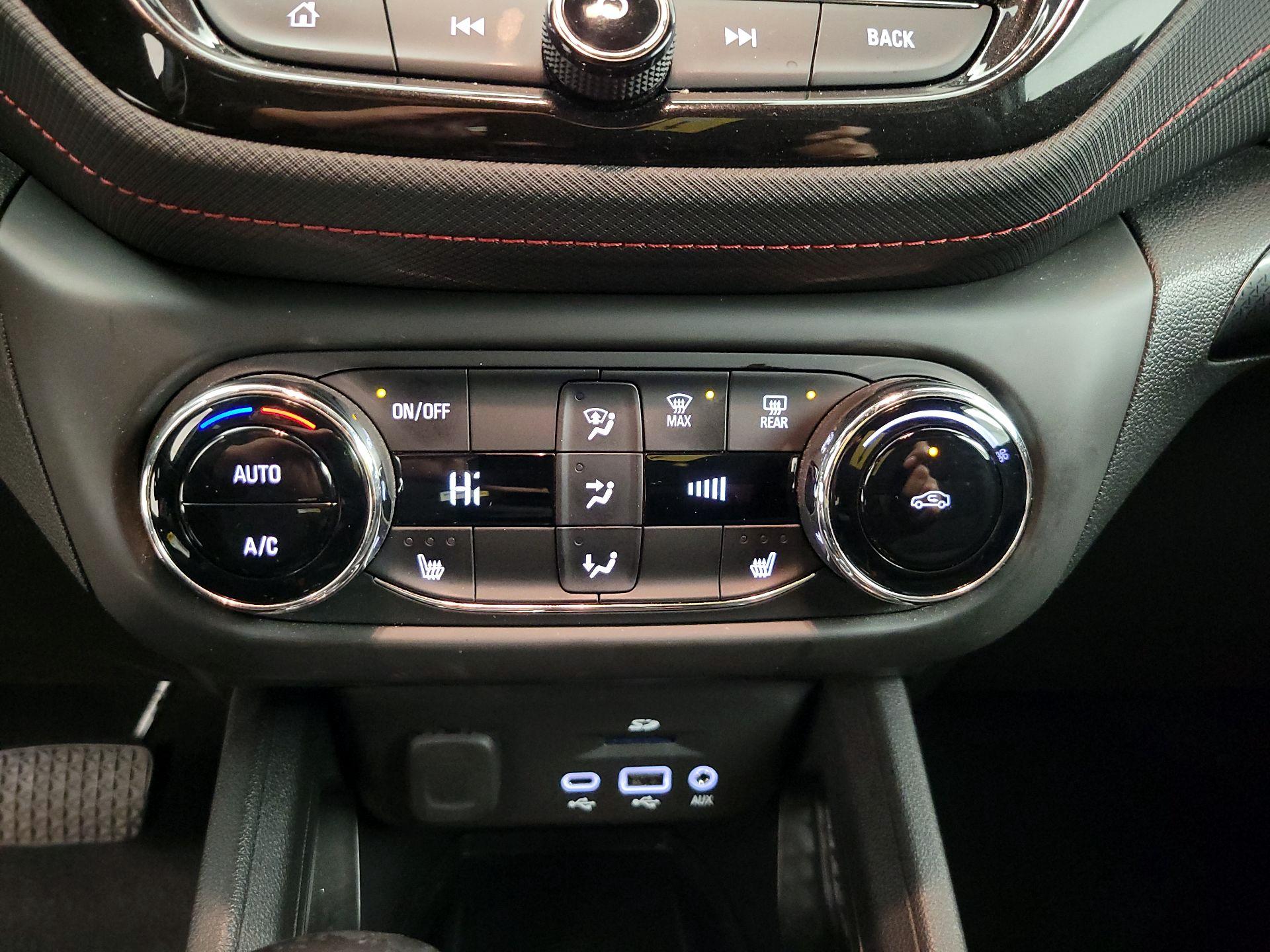 Thumbnail: 2021 Chevrolet TrailBlazer - 17