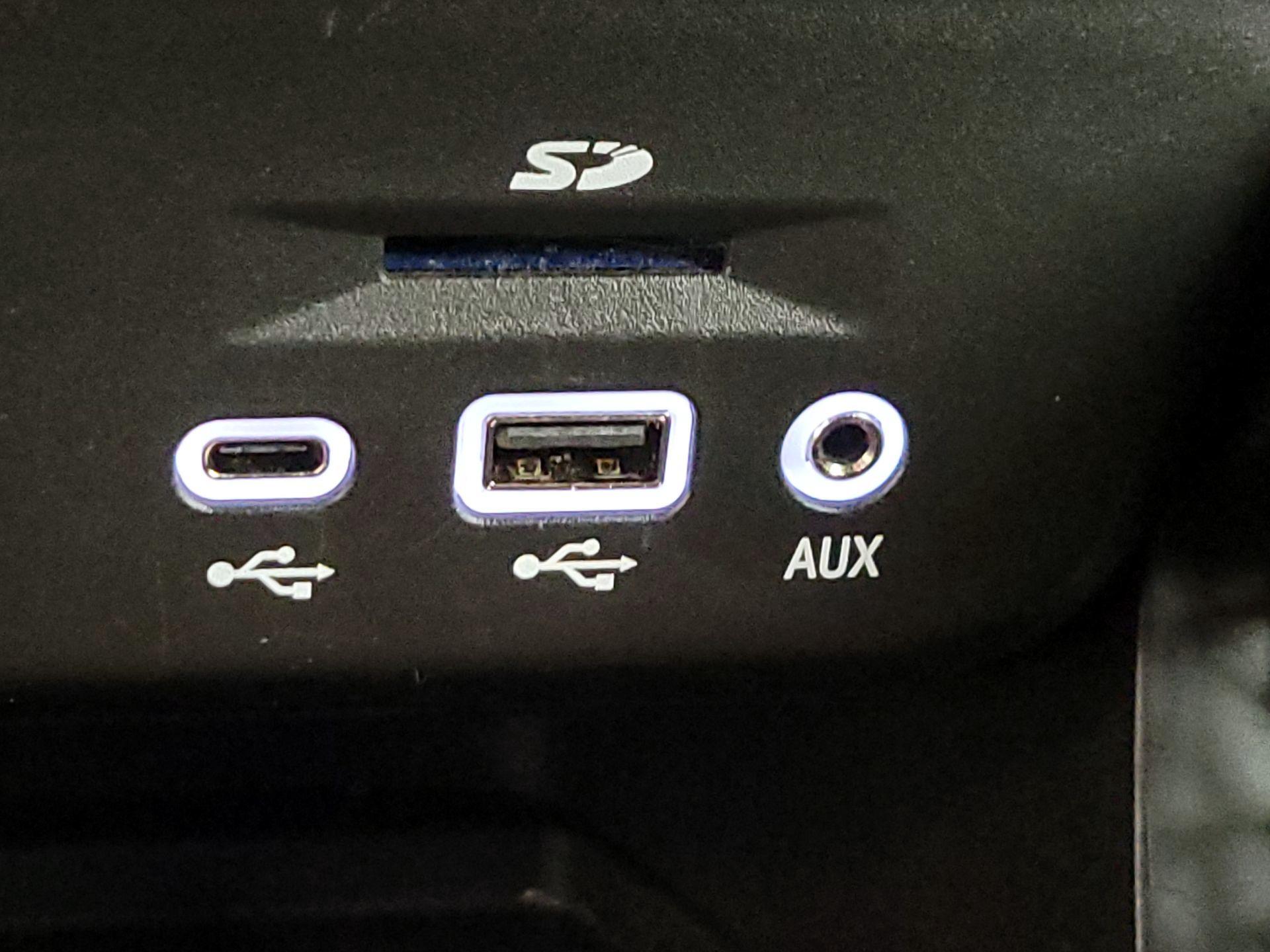 Thumbnail: 2021 Chevrolet TrailBlazer - 19