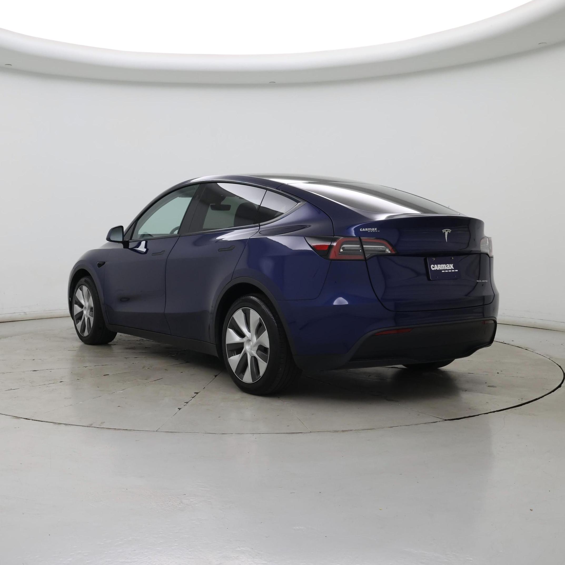 Thumbnail: 2023 Tesla Model Y - 2