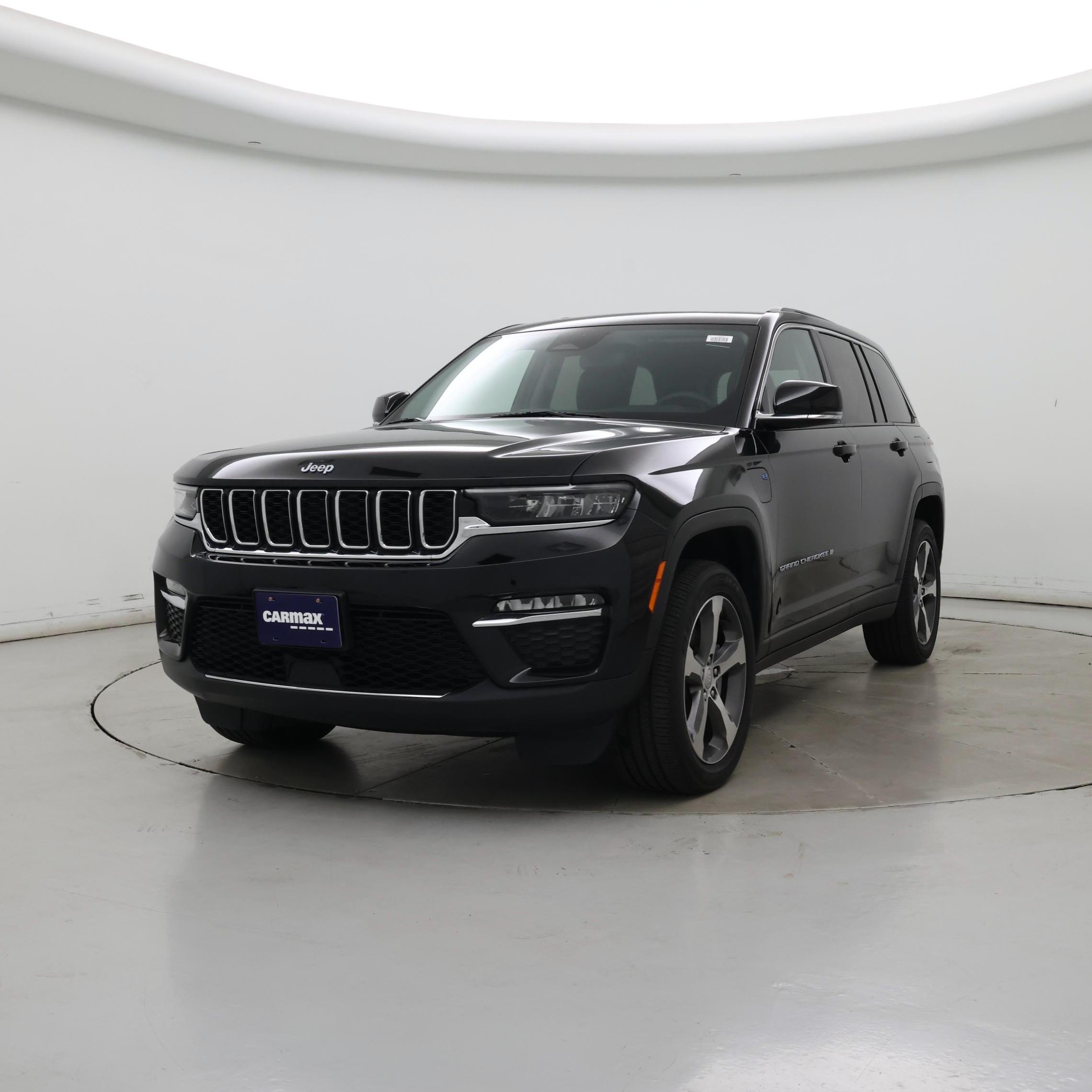 Thumbnail: 2022 Jeep Grand Cherokee - 4