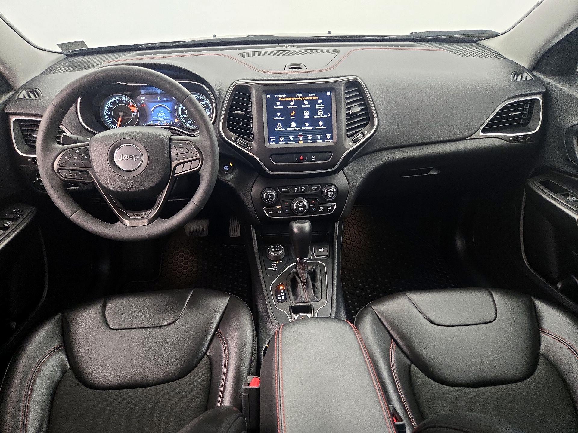 Thumbnail: 2022 Jeep Cherokee - 9