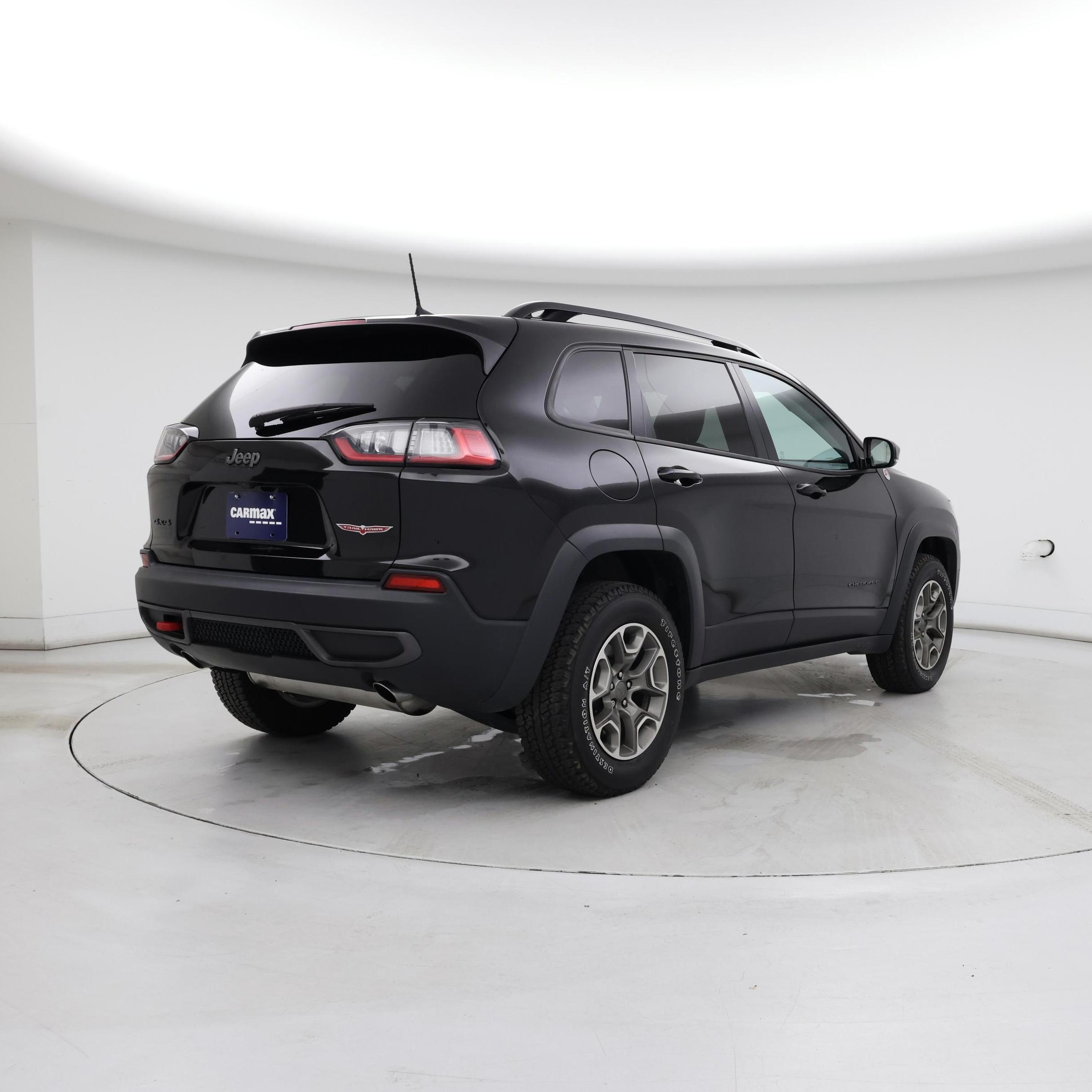 Thumbnail: 2022 Jeep Cherokee - 8