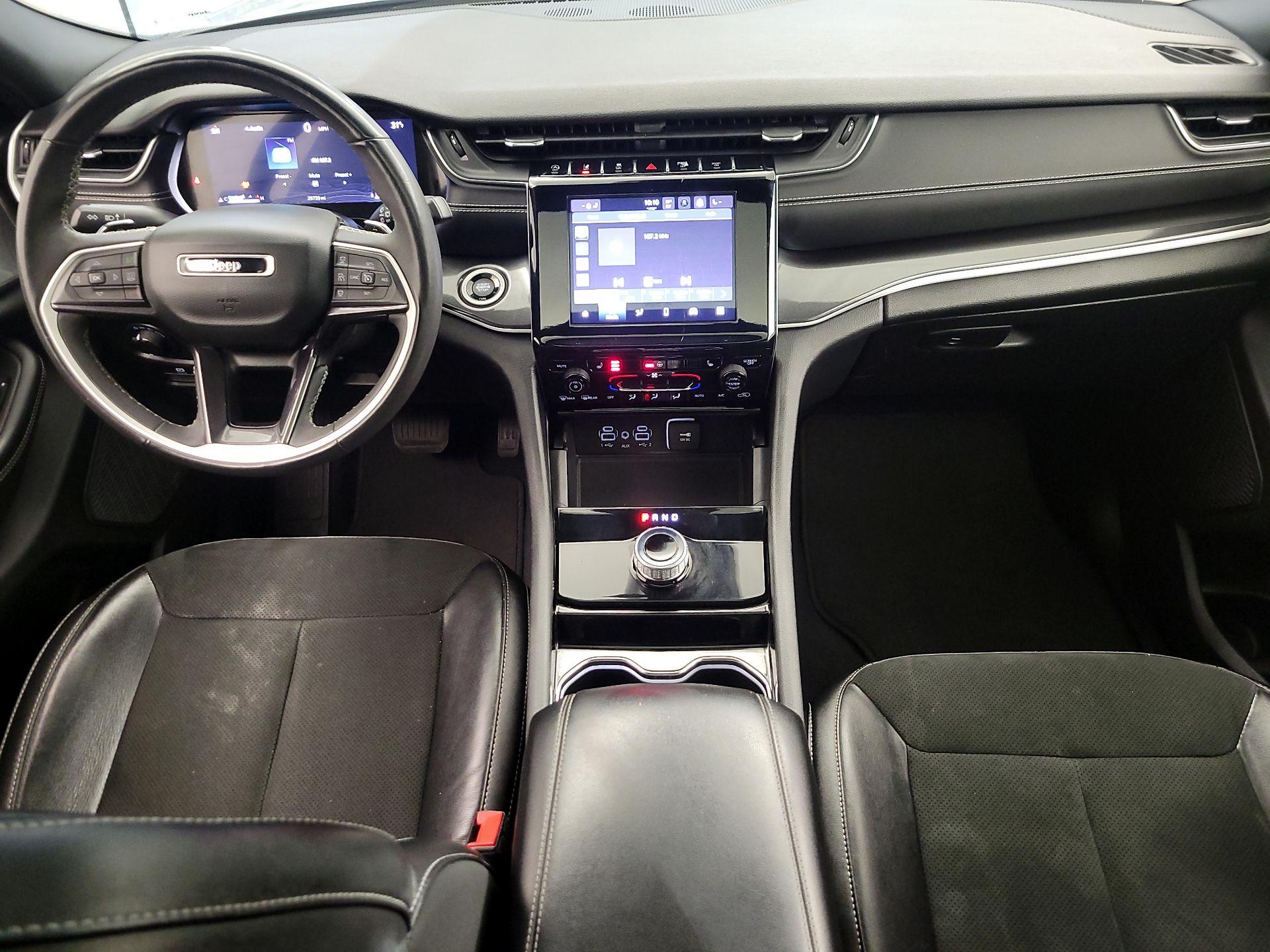 Thumbnail: 2023 Jeep Grand Cherokee L - 9