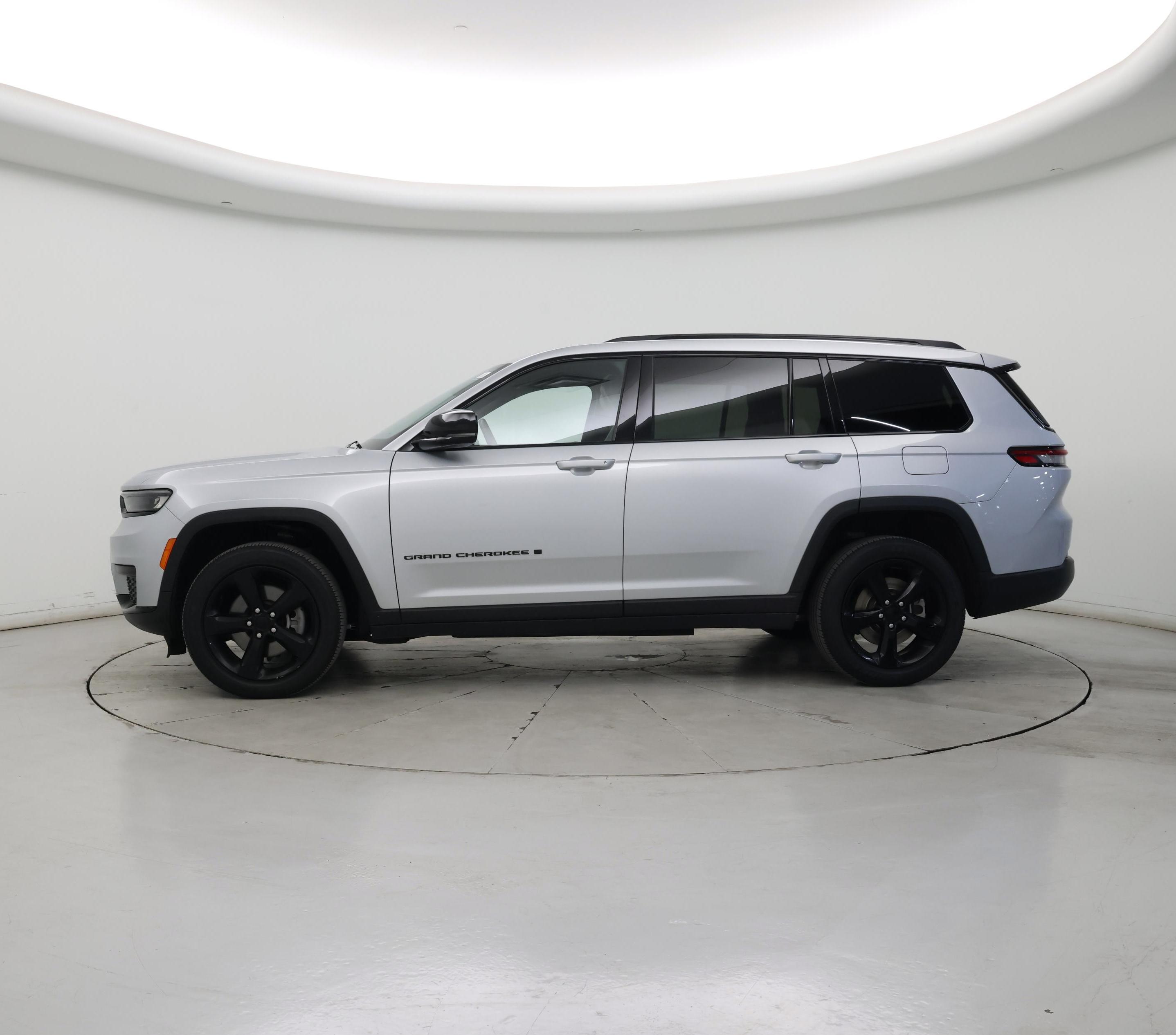 Thumbnail: 2023 Jeep Grand Cherokee L - 3