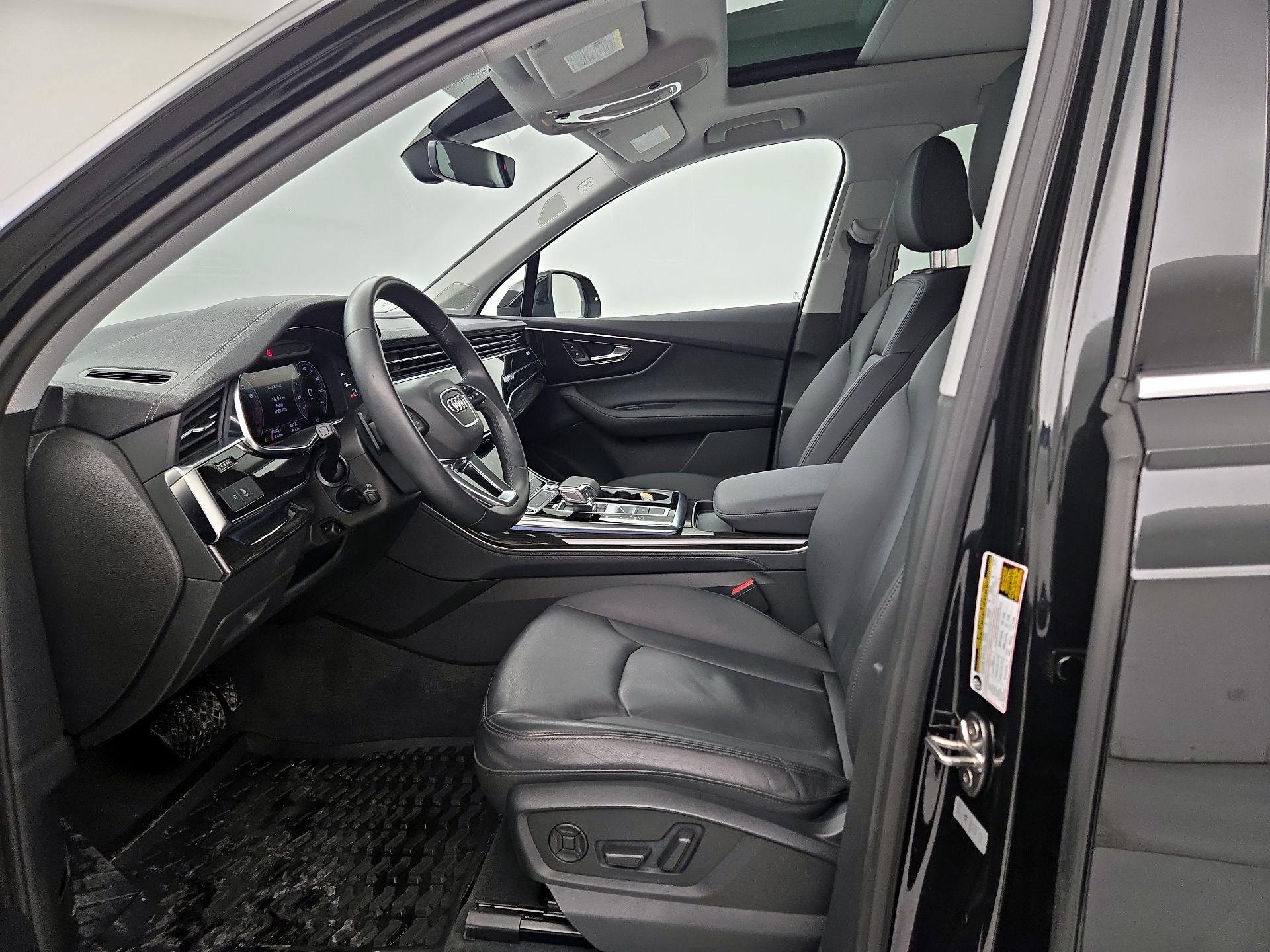 Thumbnail: 2023 Audi Q7 - 11