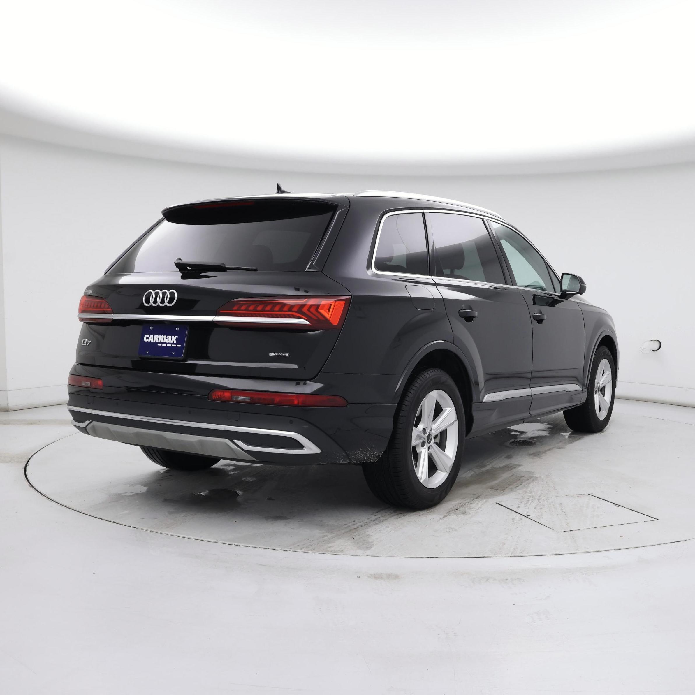 Thumbnail: 2023 Audi Q7 - 8