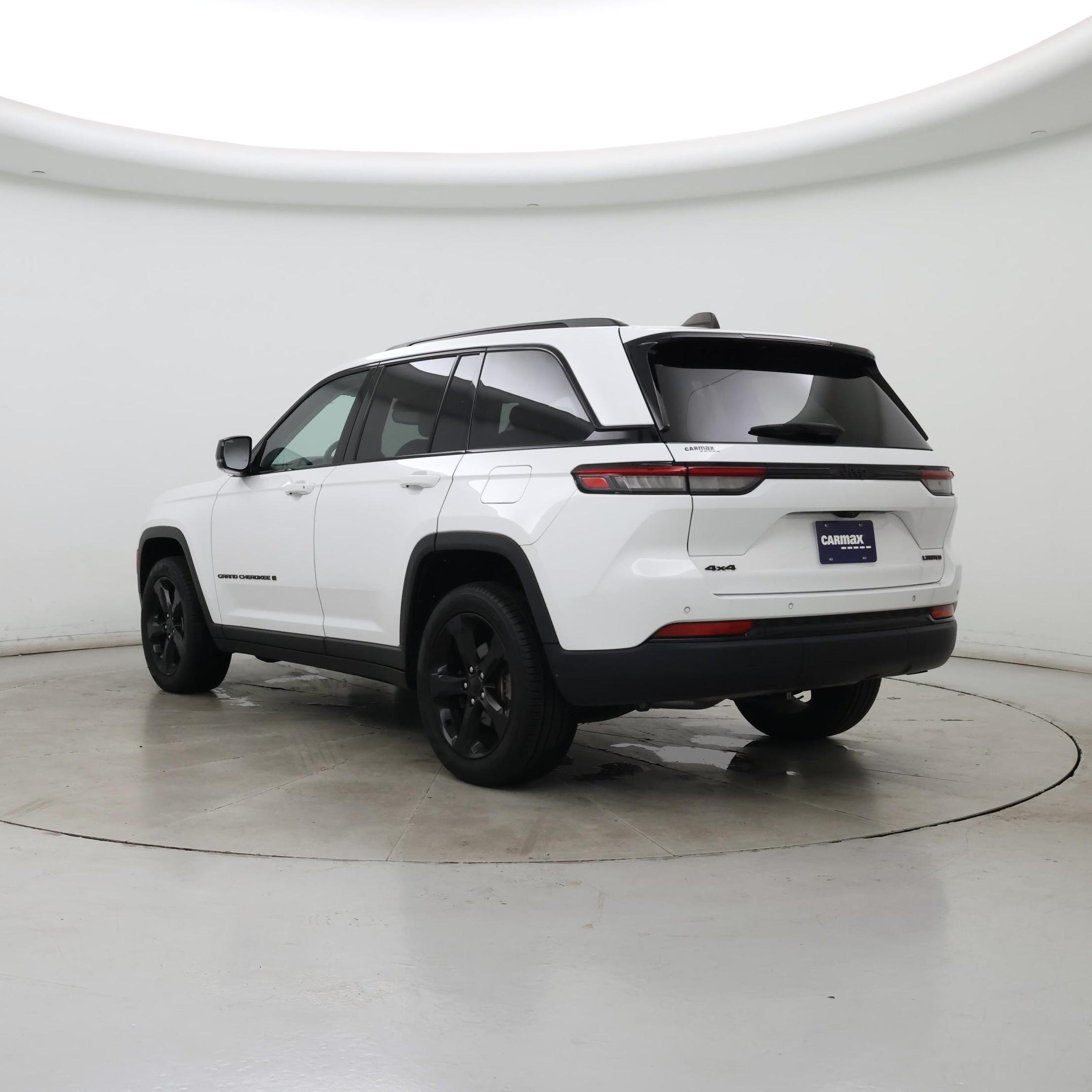 Thumbnail: 2023 Jeep Grand Cherokee - 2