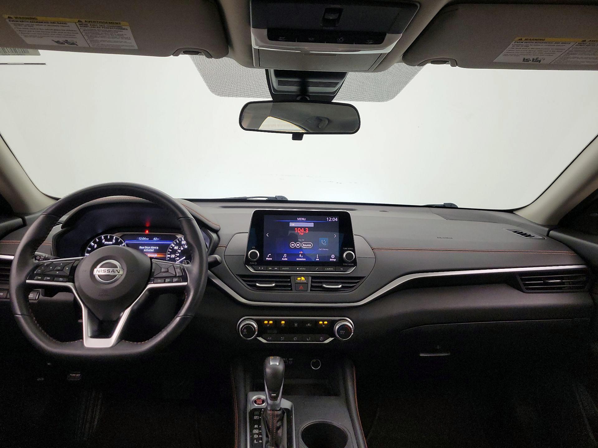 Thumbnail: 2021 Nissan Altima - 9