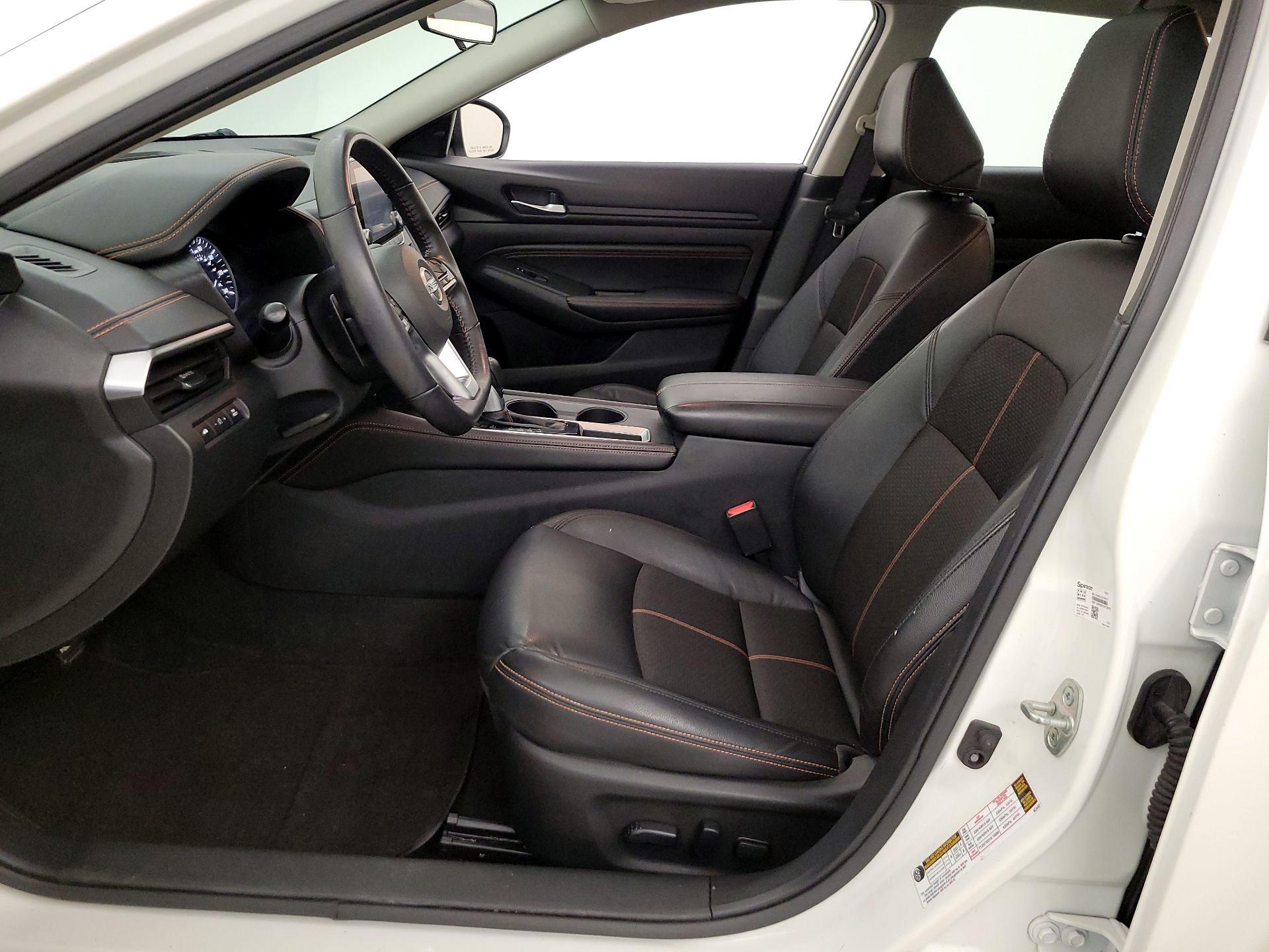 Thumbnail: 2021 Nissan Altima - 11