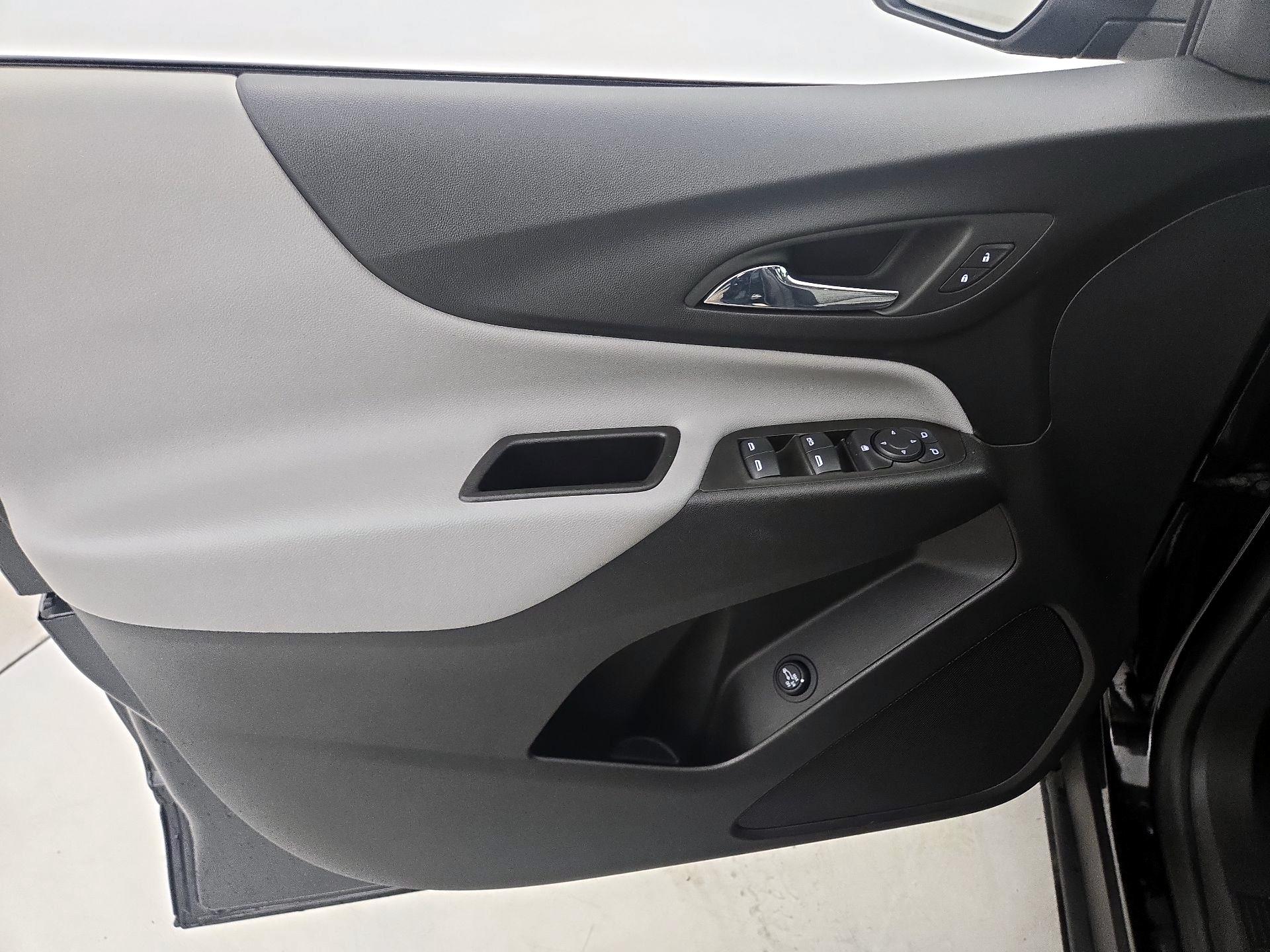 Thumbnail: 2024 Chevrolet Equinox - 12