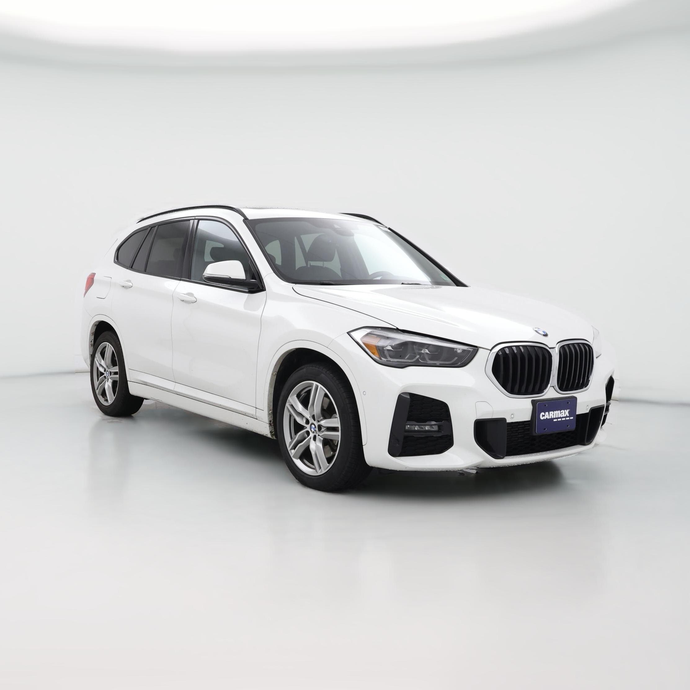 Thumbnail: 2020 BMW X1 - 1
