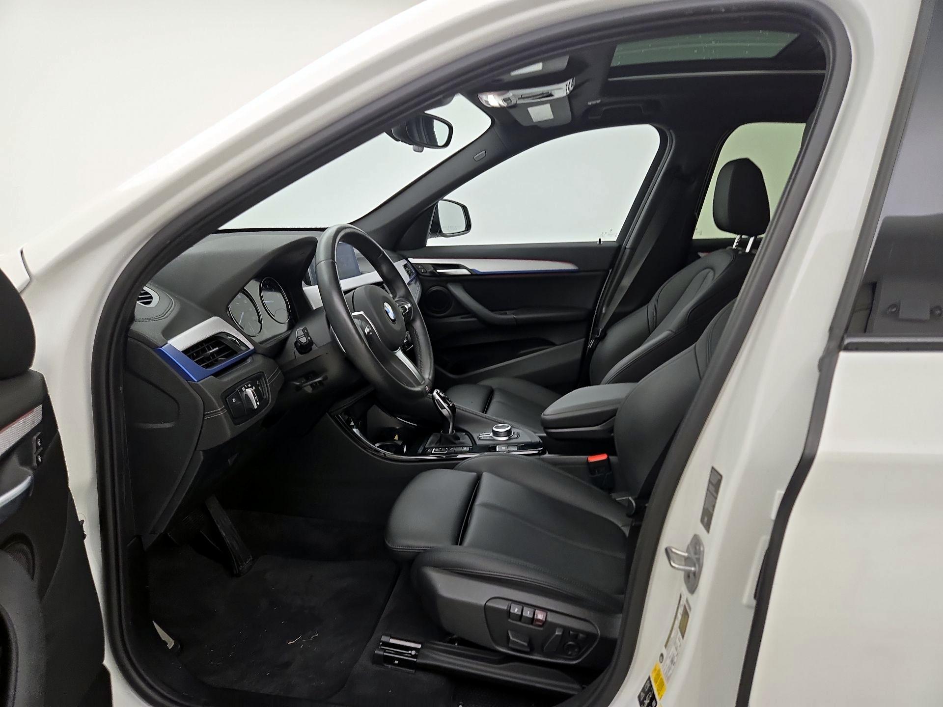 Thumbnail: 2020 BMW X1 - 11