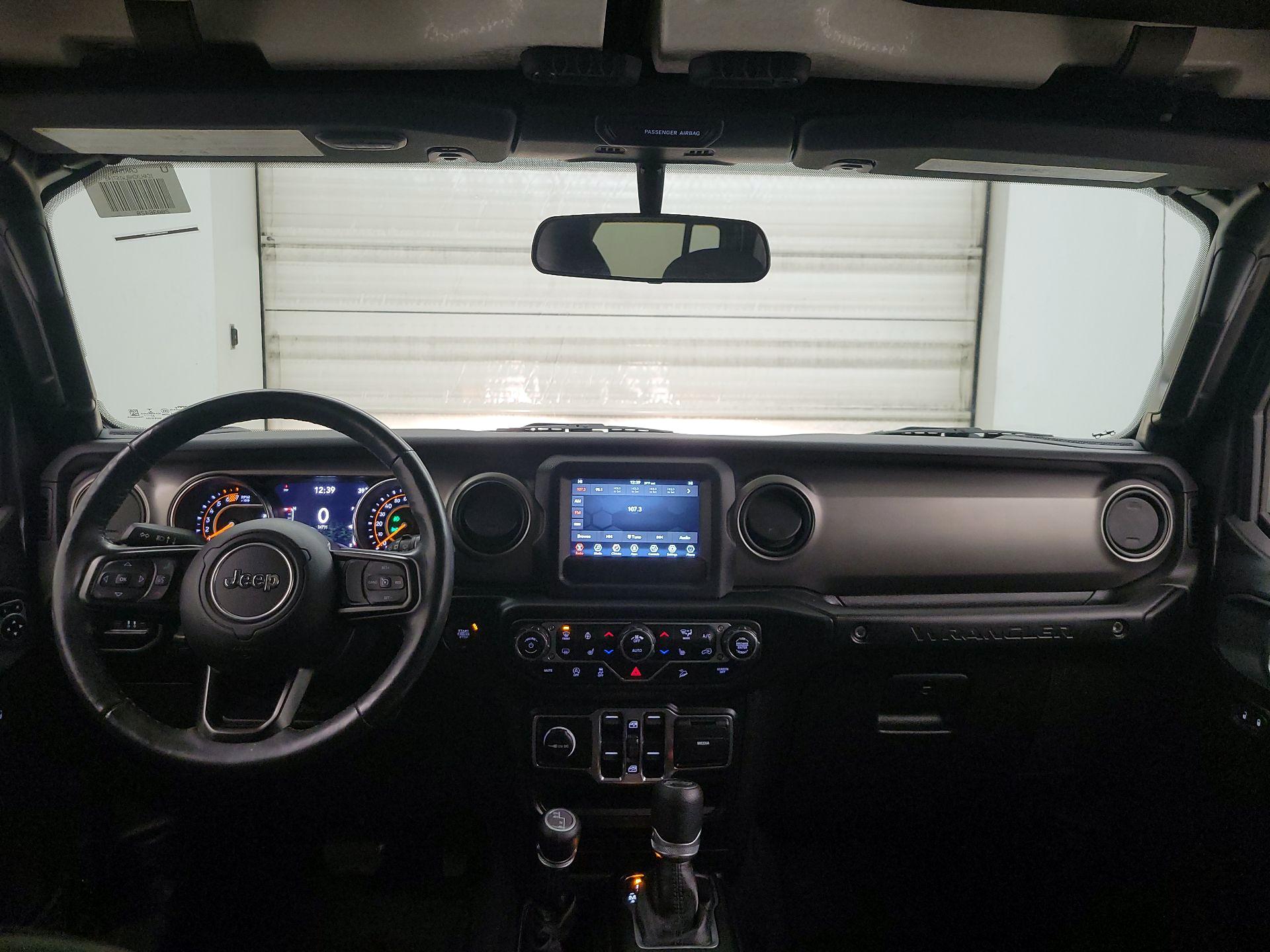 Thumbnail: 2020 Jeep Wrangler - 9