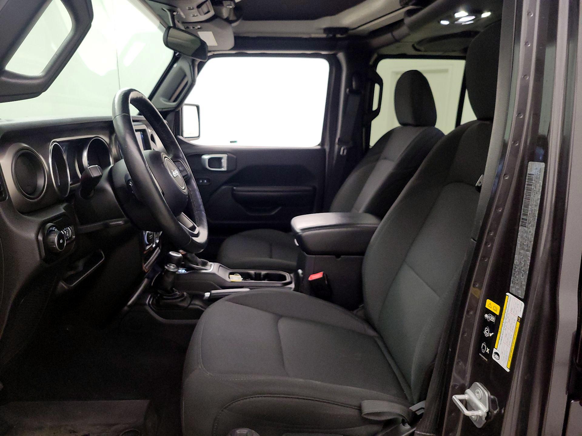 Thumbnail: 2020 Jeep Wrangler - 11