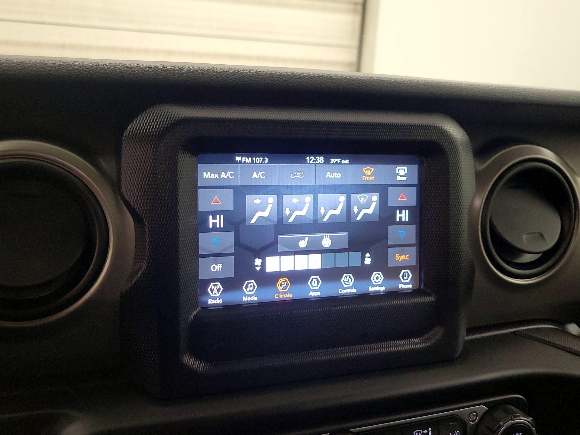 Thumbnail: 2020 Jeep Wrangler - 16