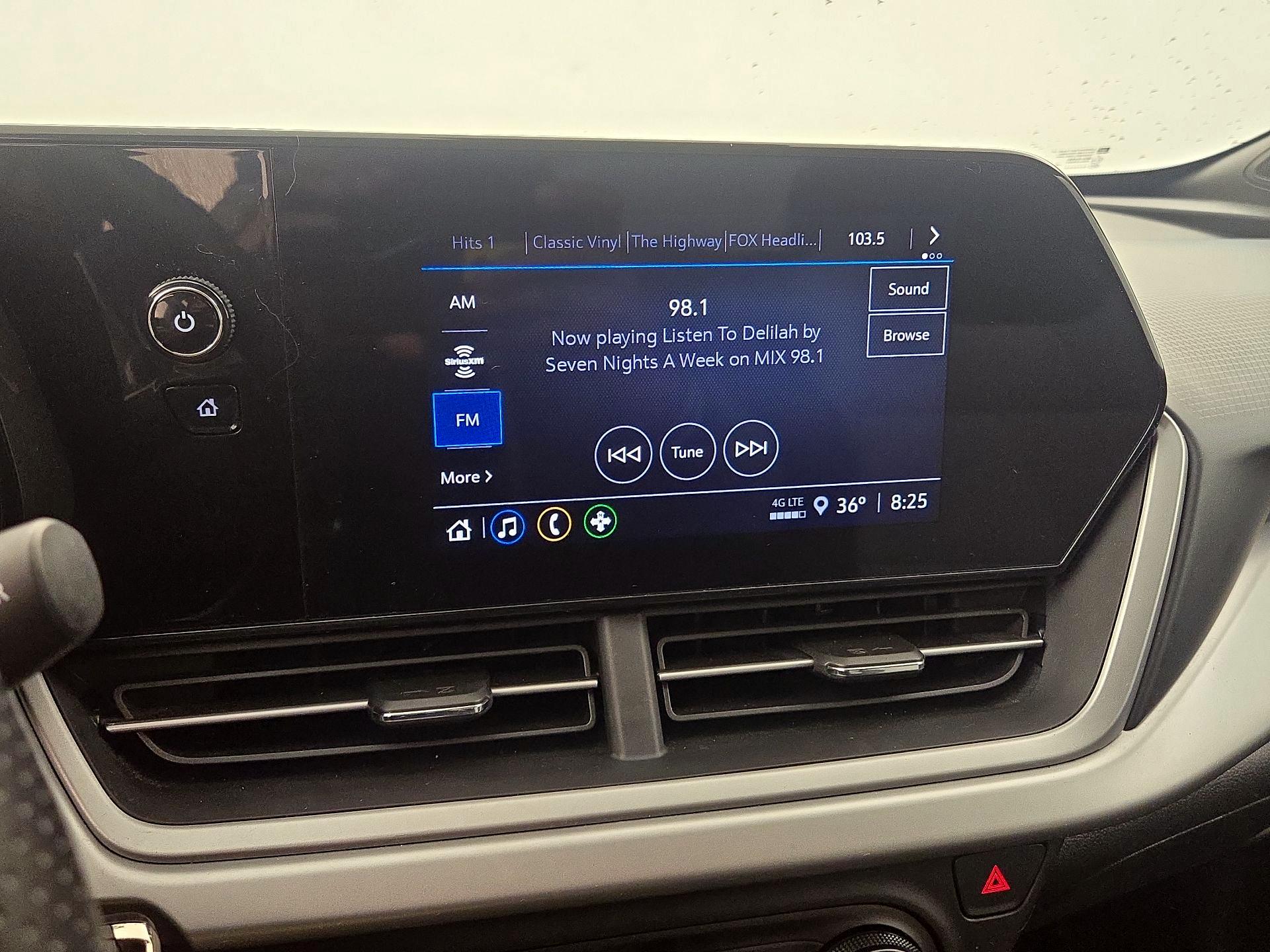 Thumbnail: 2024 Chevrolet Trax - 15