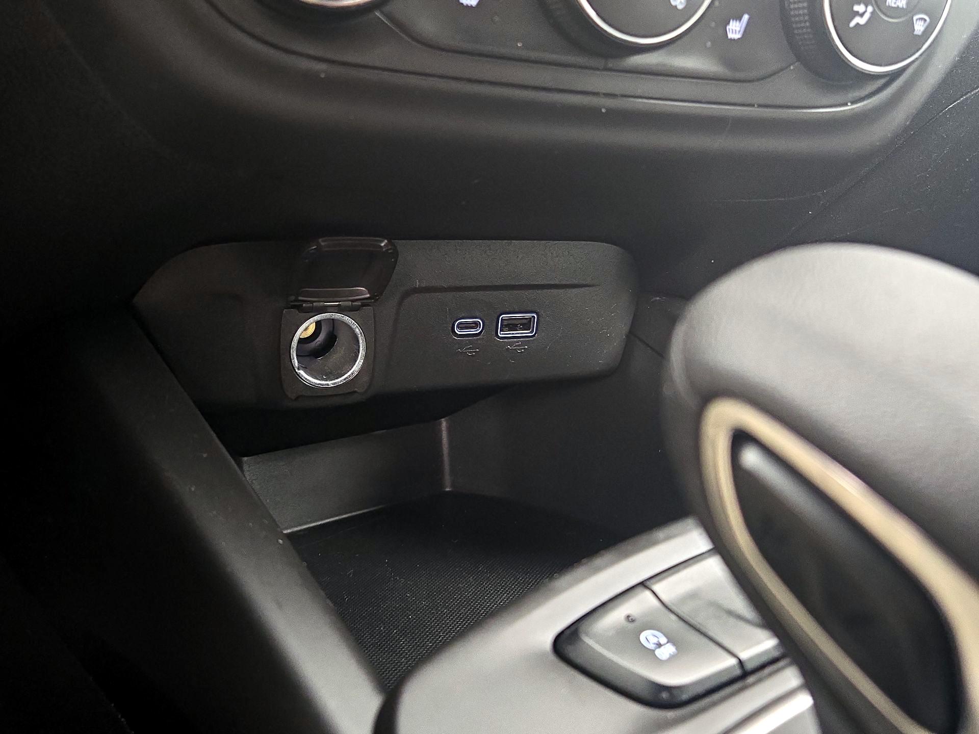 Thumbnail: 2024 Chevrolet Trax - 18