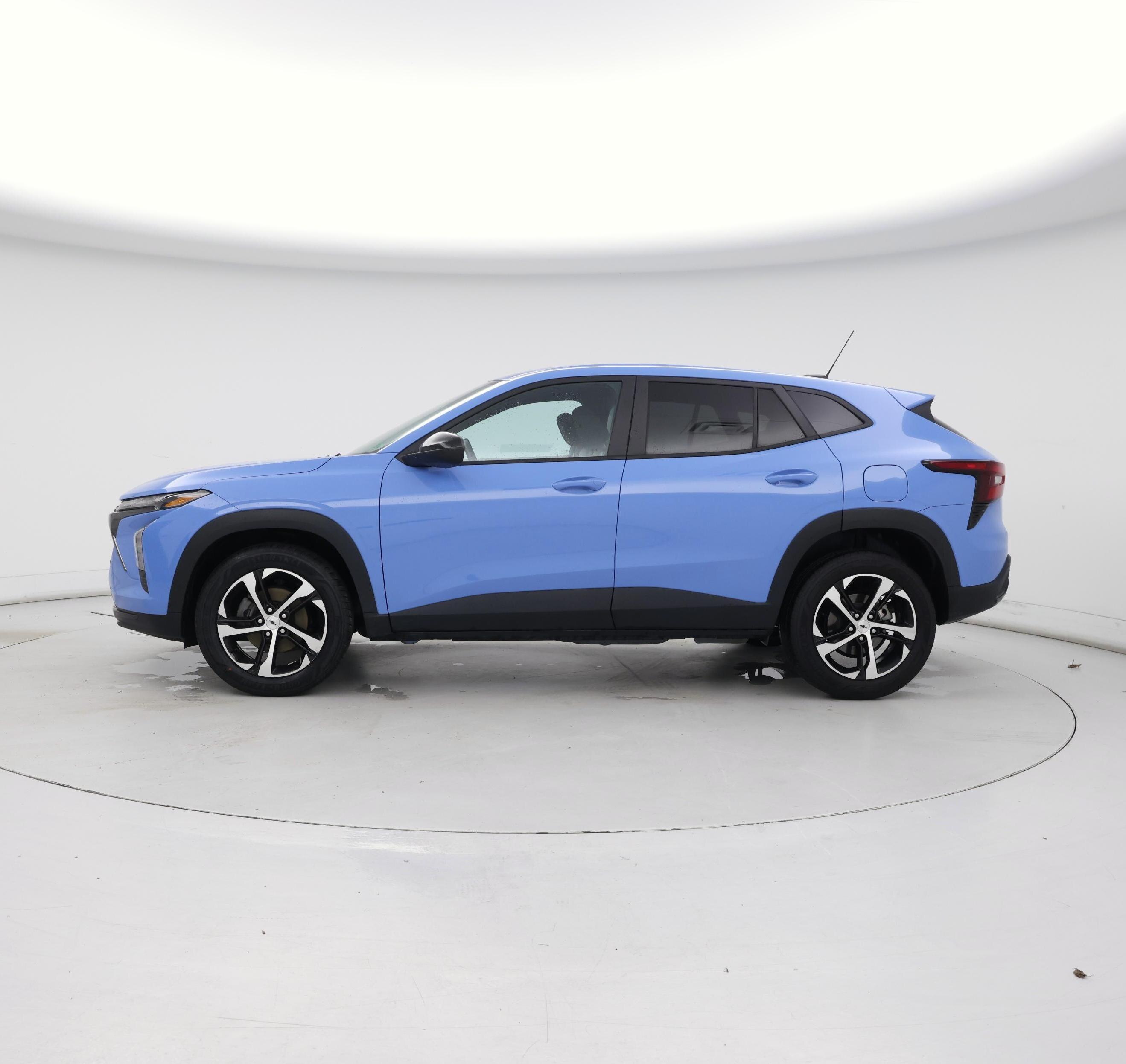 Thumbnail: 2024 Chevrolet Trax - 3