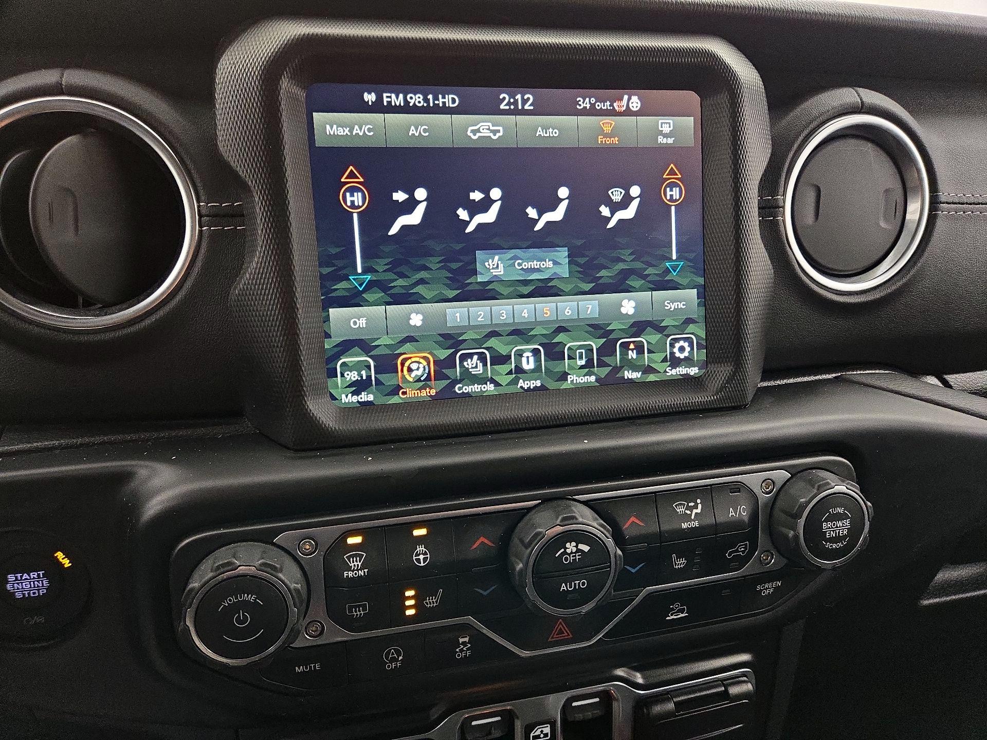 Thumbnail: 2022 Jeep Gladiator - 17