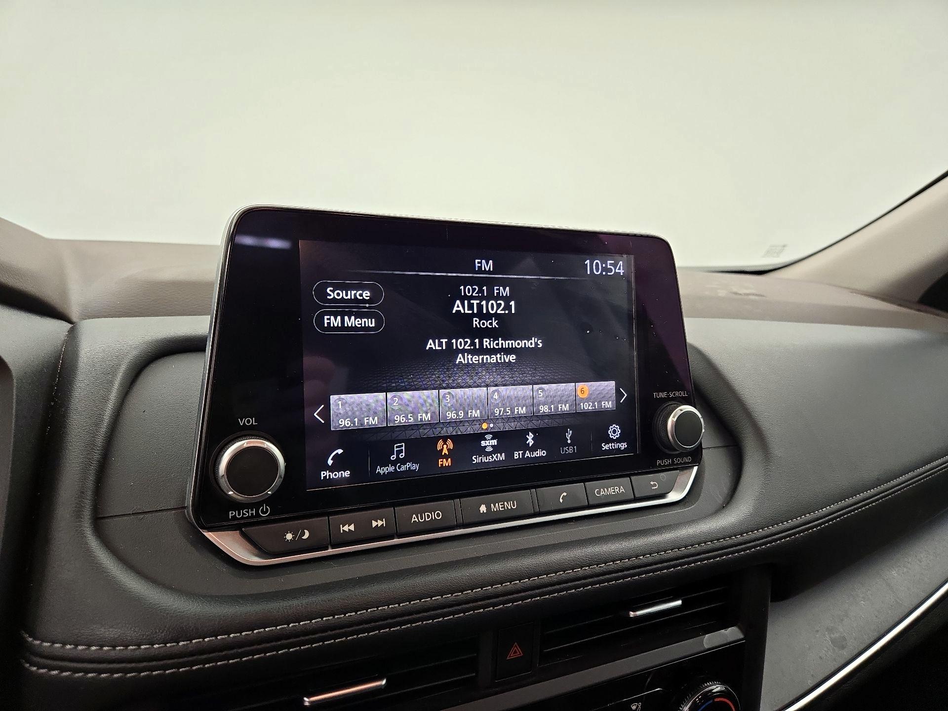 Thumbnail: 2023 Nissan Rogue - 15