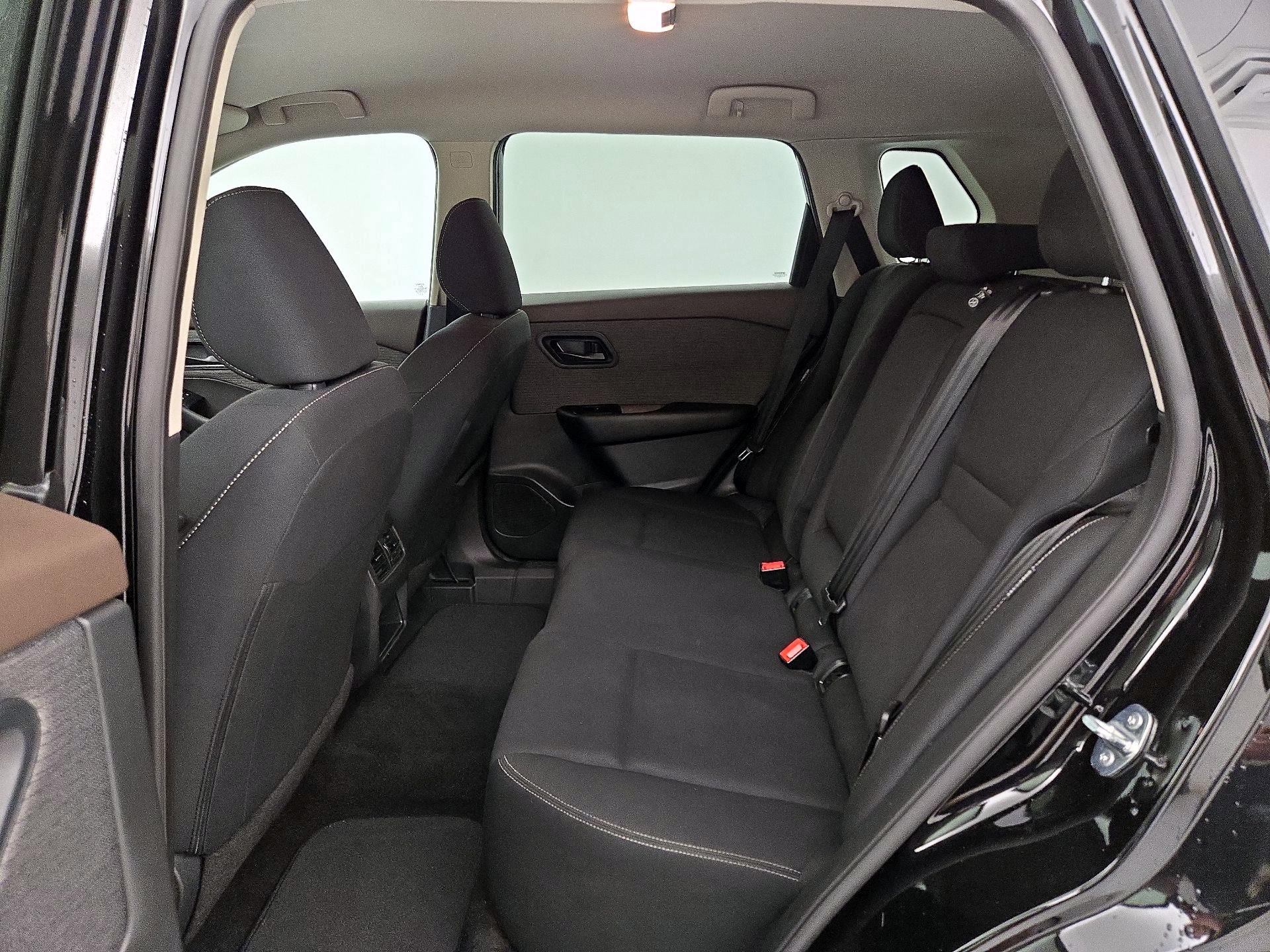 Thumbnail: 2023 Nissan Rogue - 19