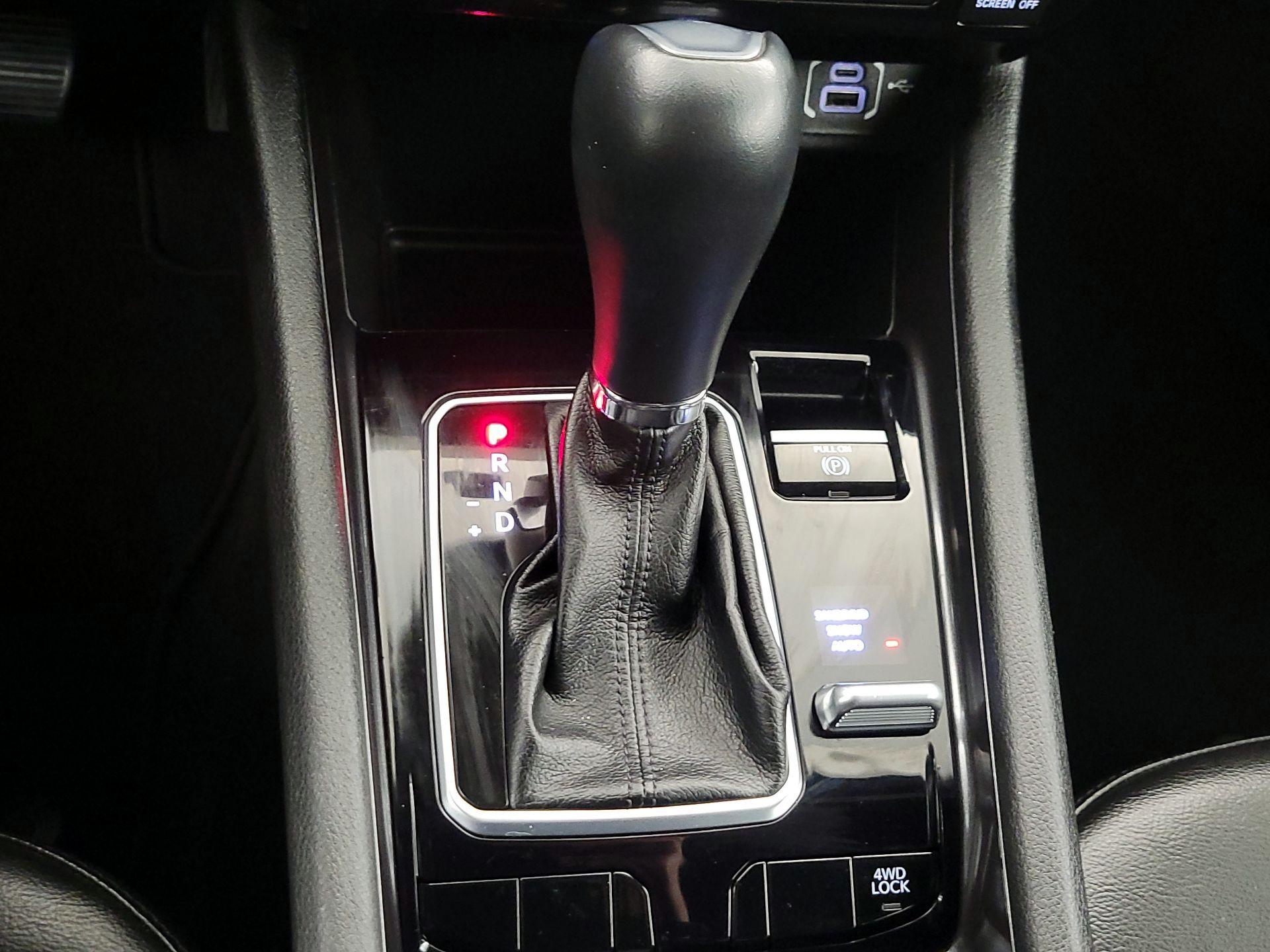 Thumbnail: 2023 Jeep Compass - 17