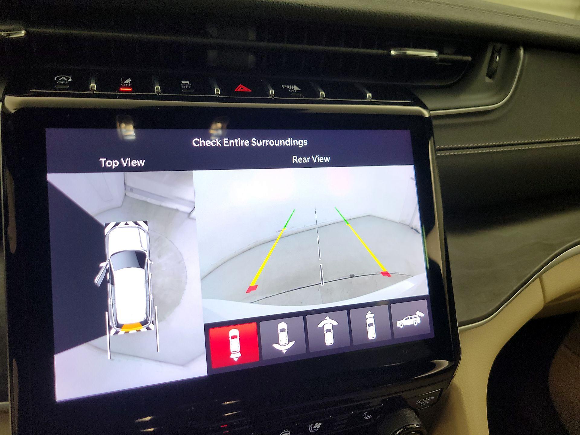 Thumbnail: 2023 Jeep Grand Cherokee - 15