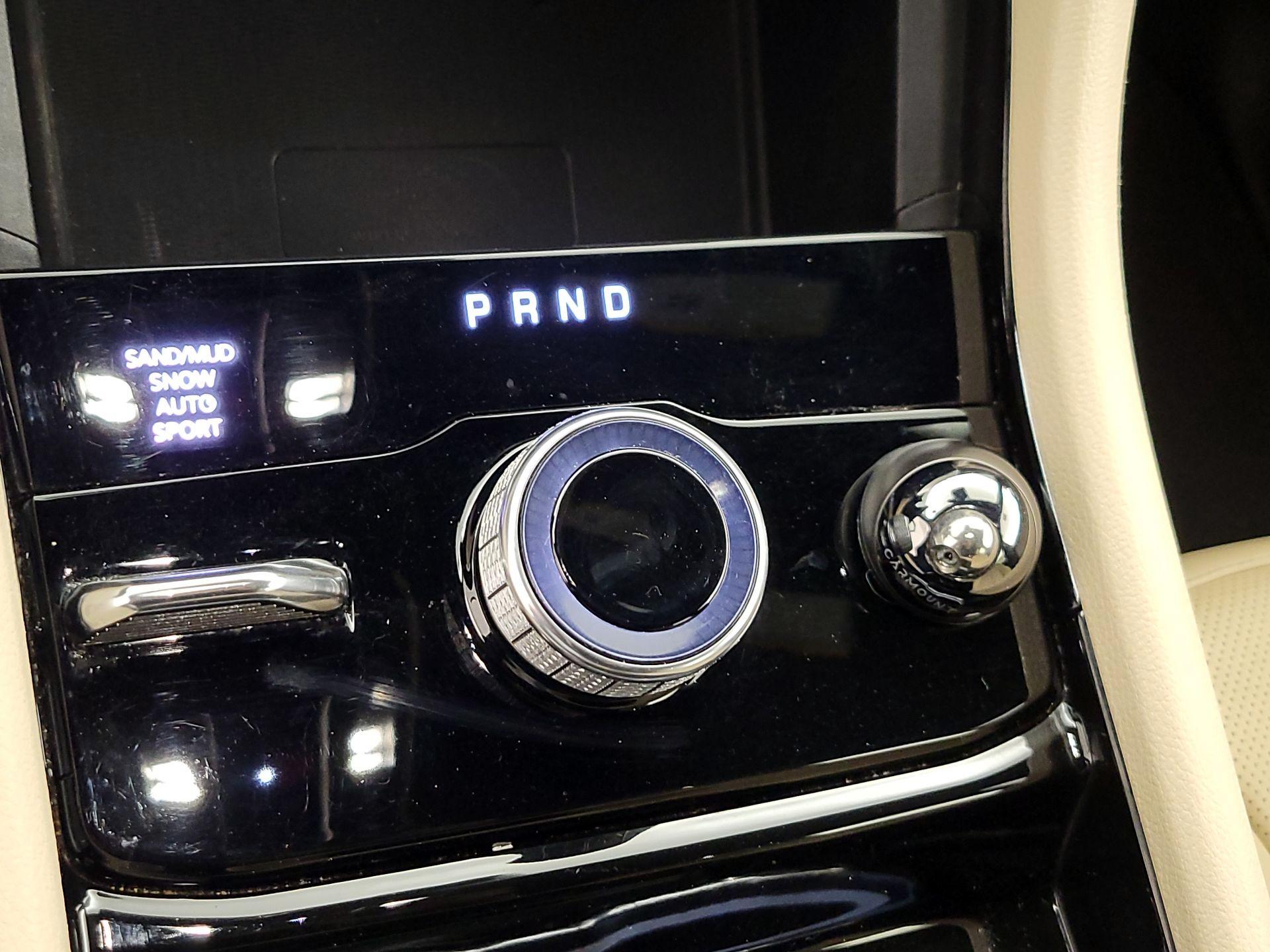 Thumbnail: 2023 Jeep Grand Cherokee - 18