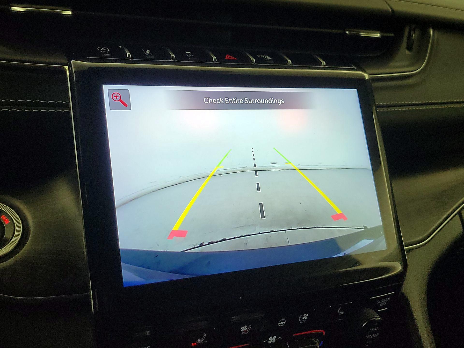 Thumbnail: 2023 Jeep Grand Cherokee L - 15