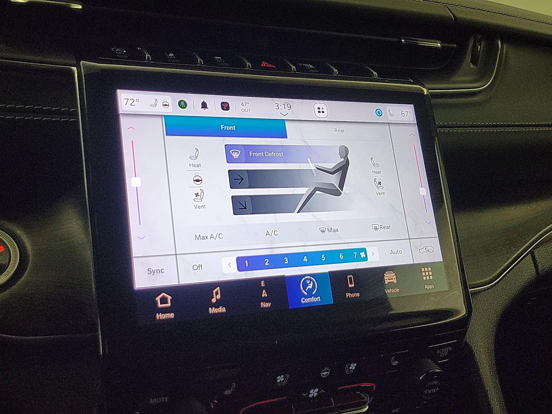 Thumbnail: 2023 Jeep Grand Cherokee L - 17