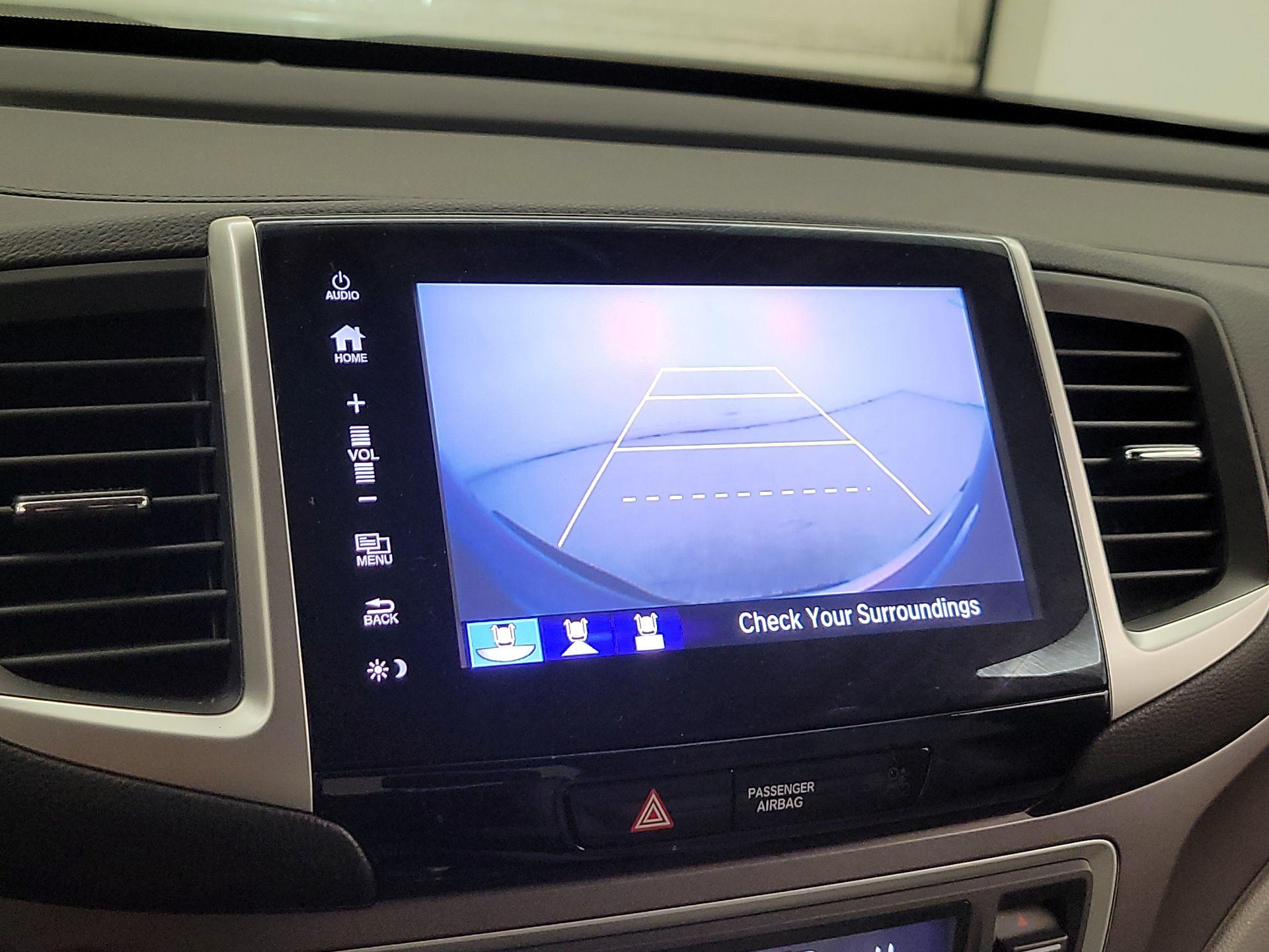 Thumbnail: 2017 Honda Ridgeline - 15