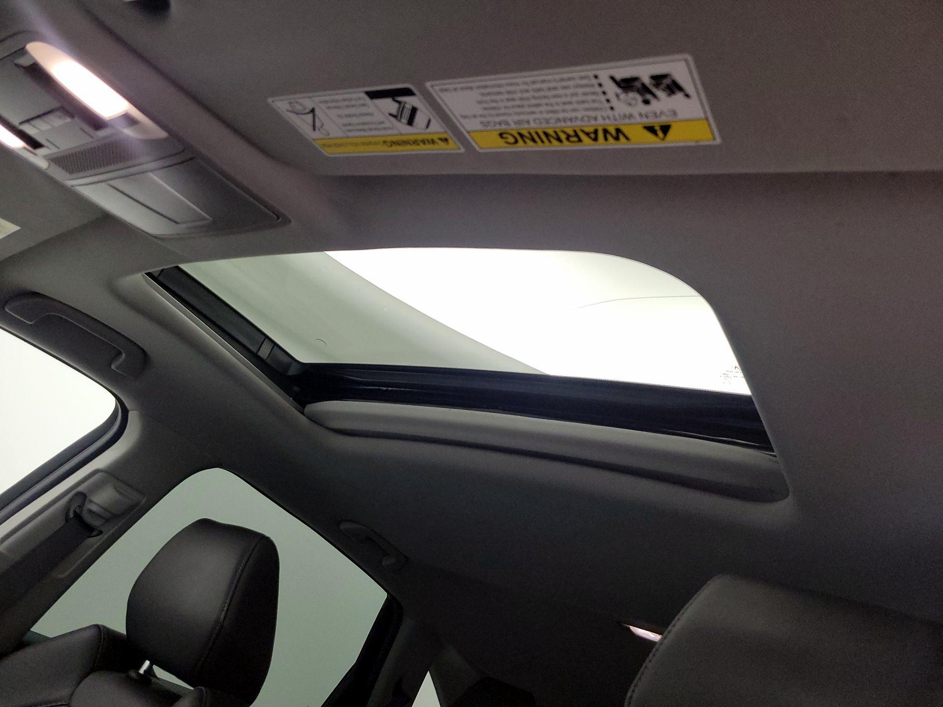 Thumbnail: 2020 Acura MDX - 19