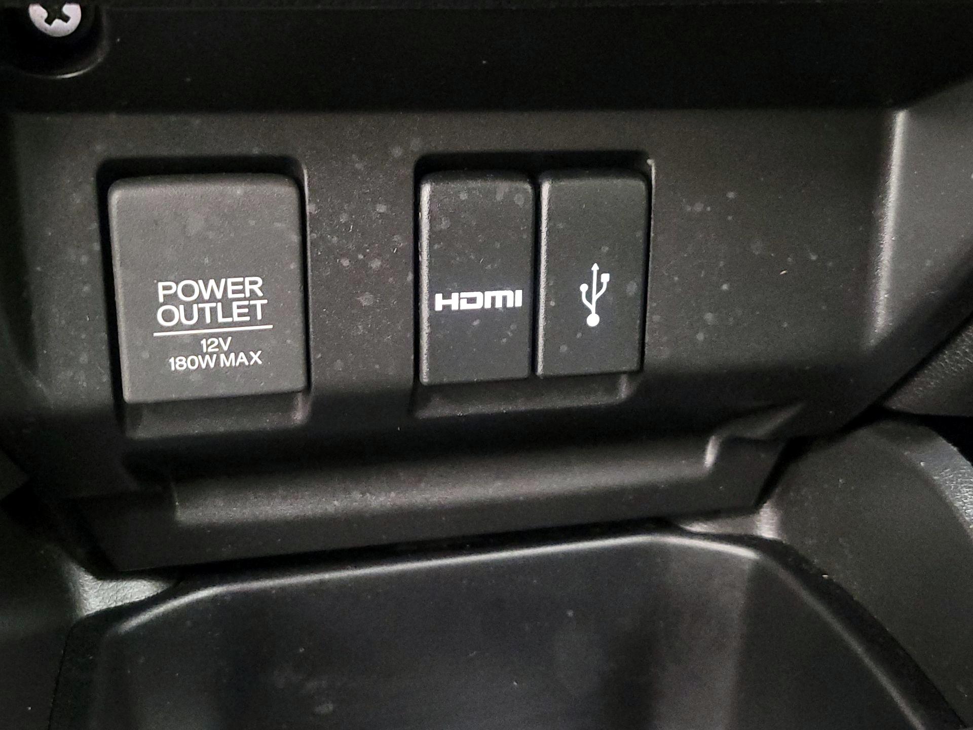 Thumbnail: 2016 Honda Fit - 18