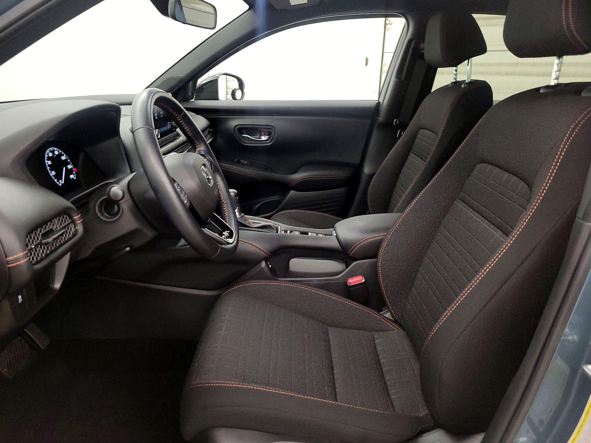 Thumbnail: 2025 Honda HR-V - 11