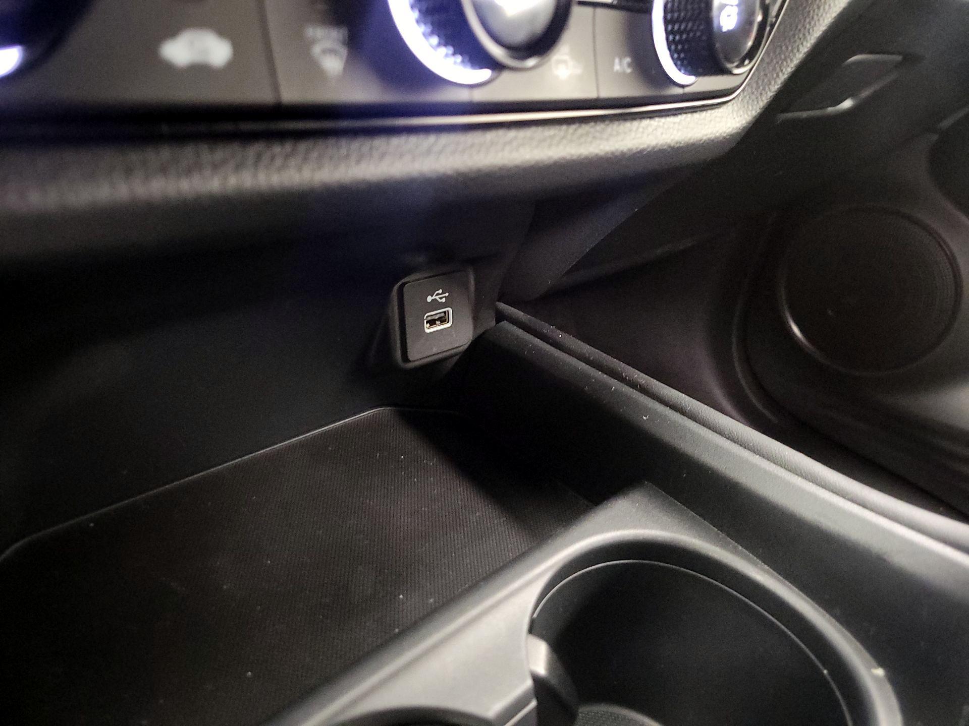 Thumbnail: 2025 Honda HR-V - 17