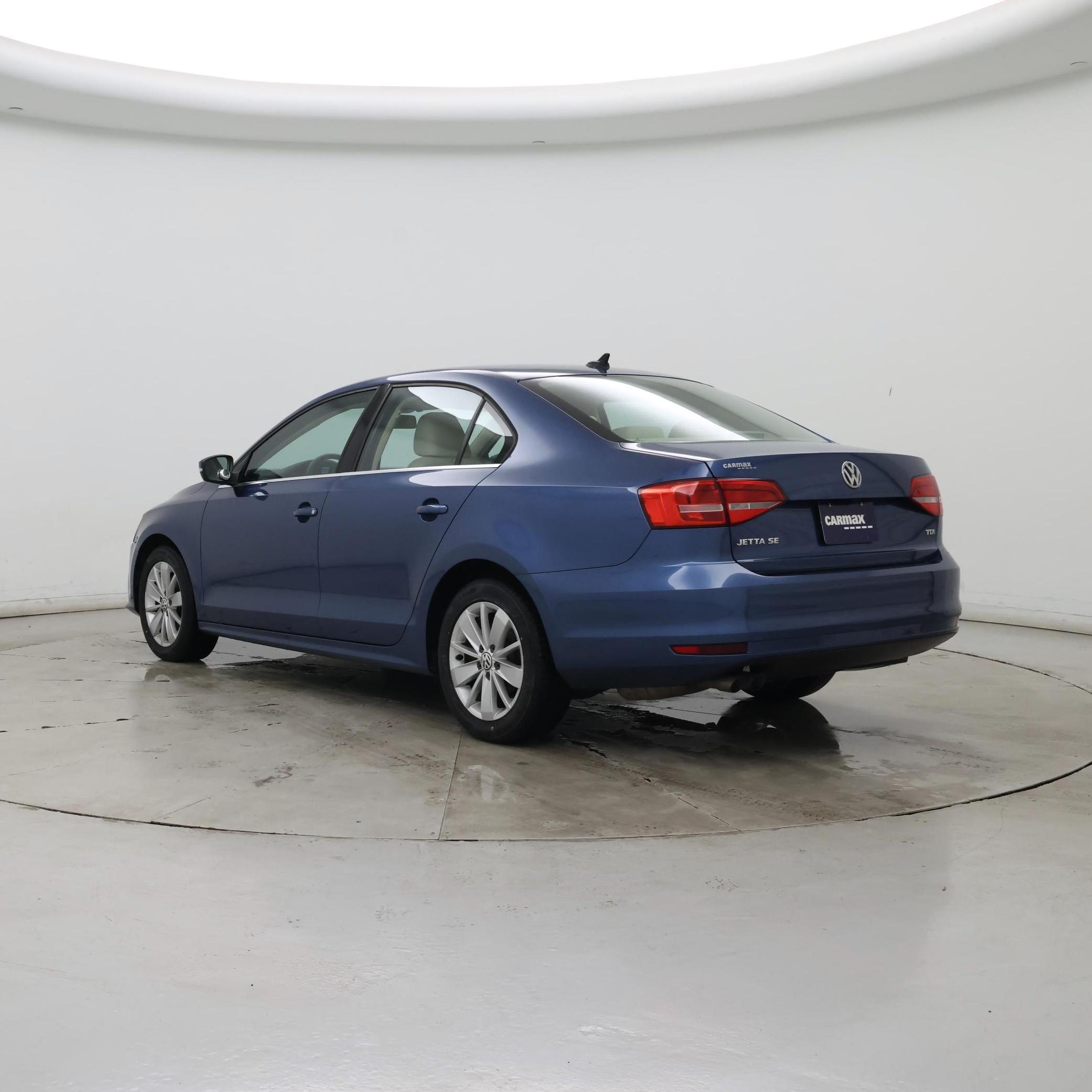 Thumbnail: 2015 Volkswagen Jetta - 2