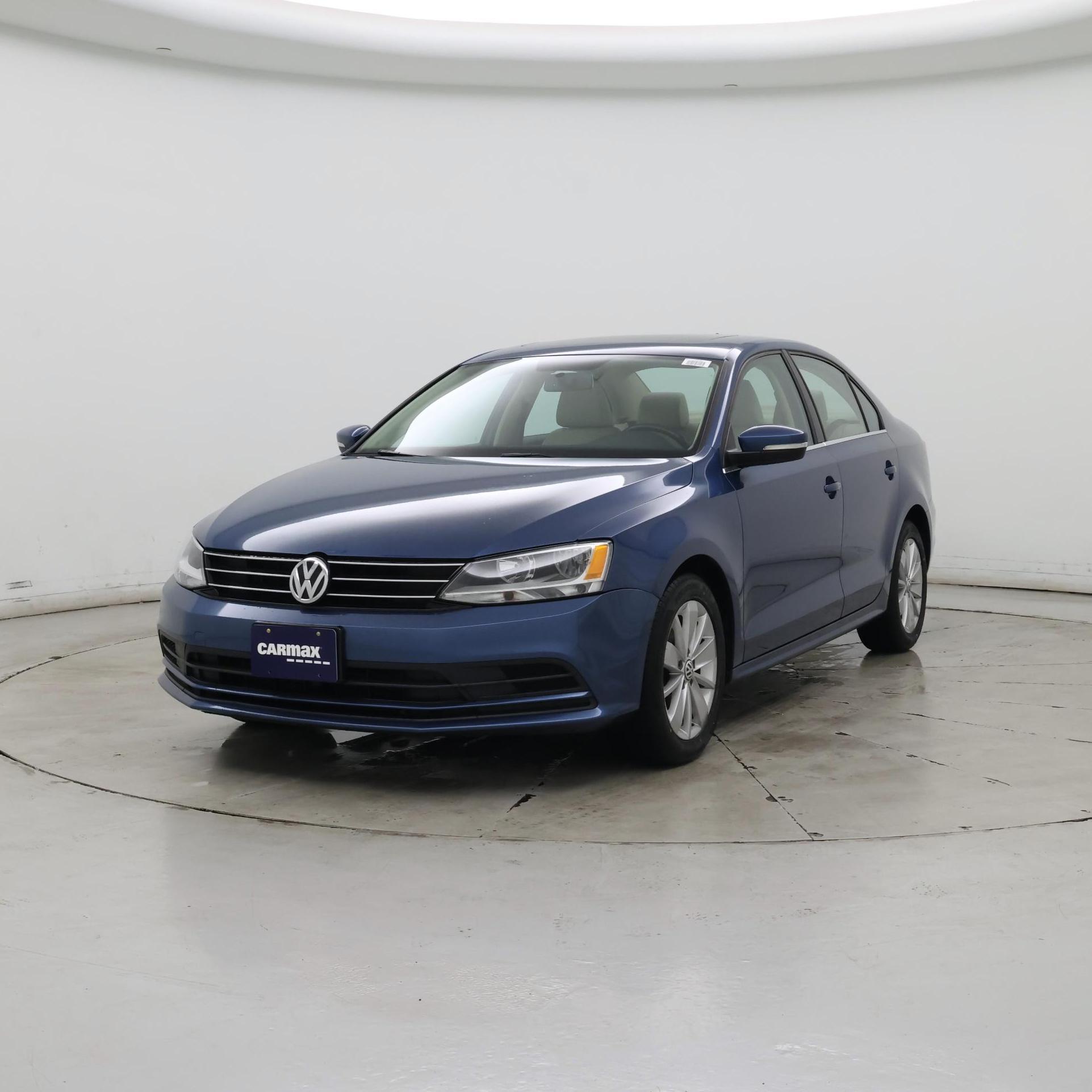 Thumbnail: 2015 Volkswagen Jetta - 4
