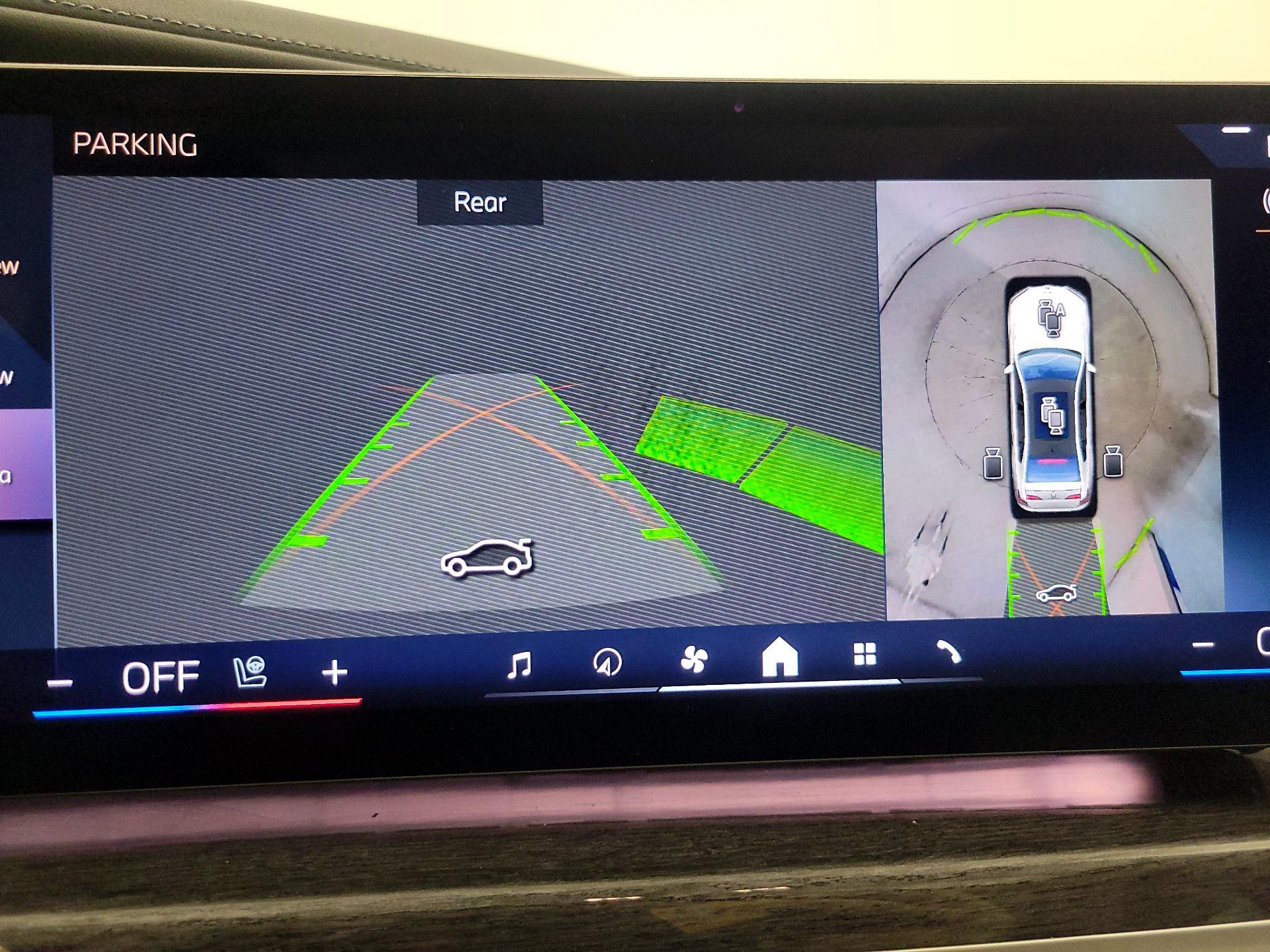 Thumbnail: 2024 BMW 7 Series - 15