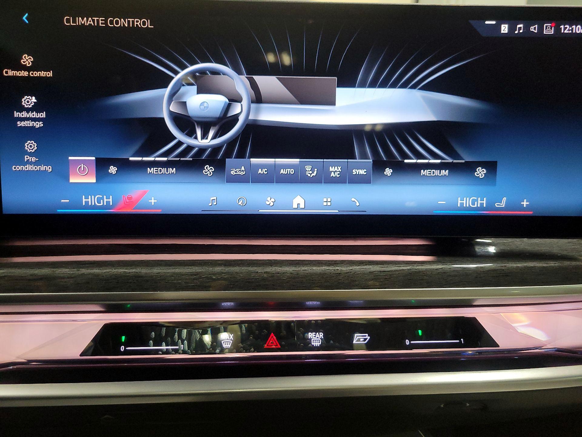 Thumbnail: 2024 BMW 7 Series - 17