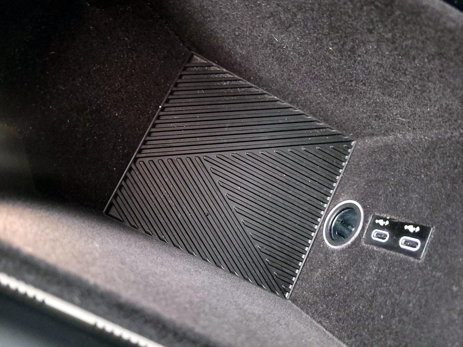 Thumbnail: 2024 BMW 7 Series - 19