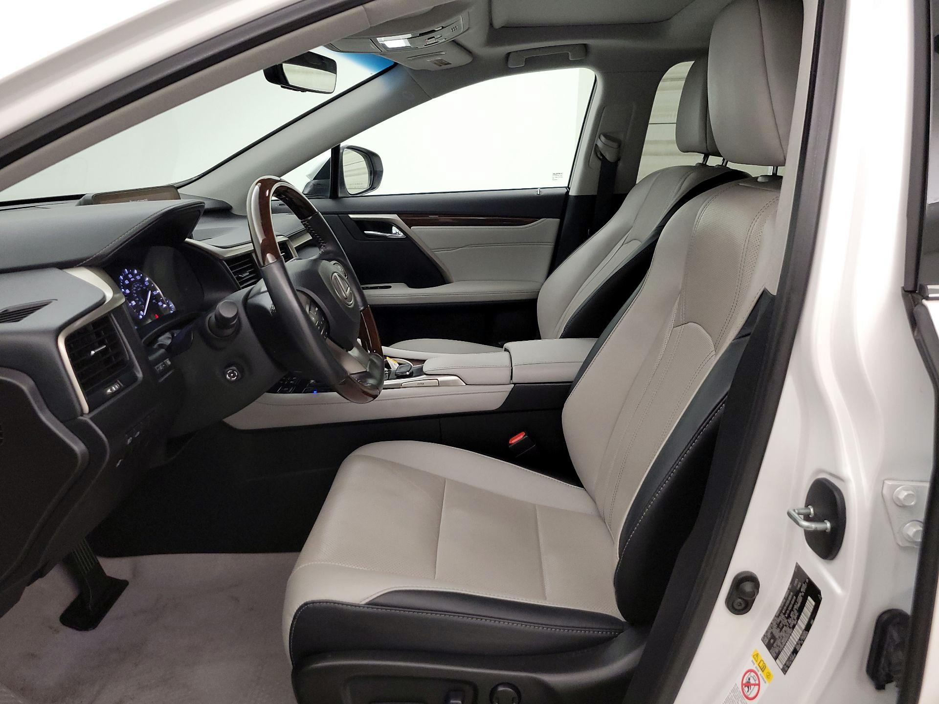 Thumbnail: 2016 Lexus RX - 11