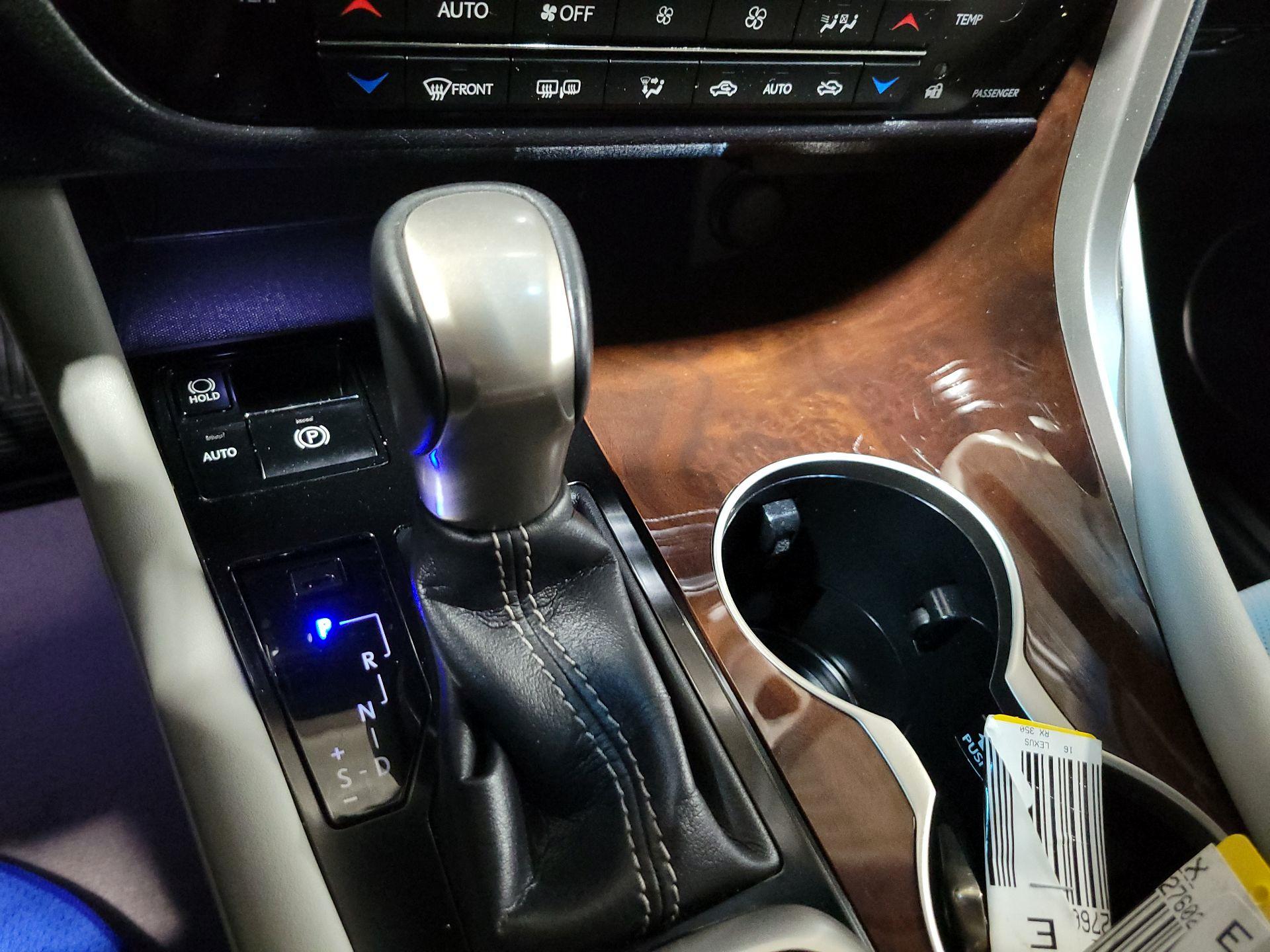 Thumbnail: 2016 Lexus RX - 18