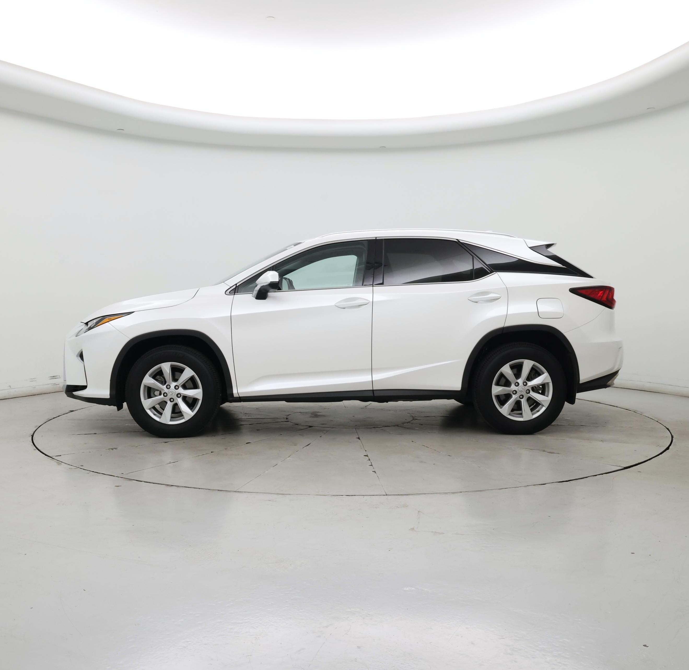 Thumbnail: 2016 Lexus RX - 3