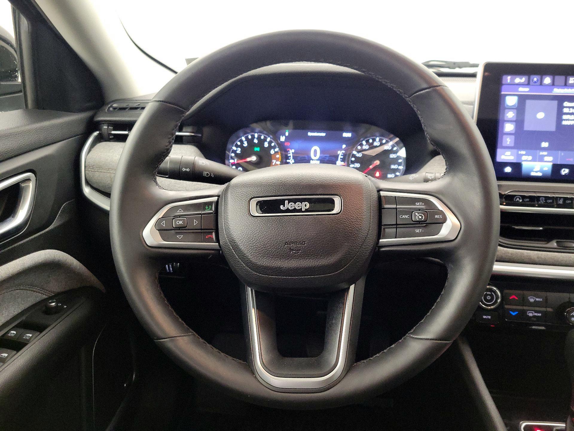 Thumbnail: 2022 Jeep Compass - 10