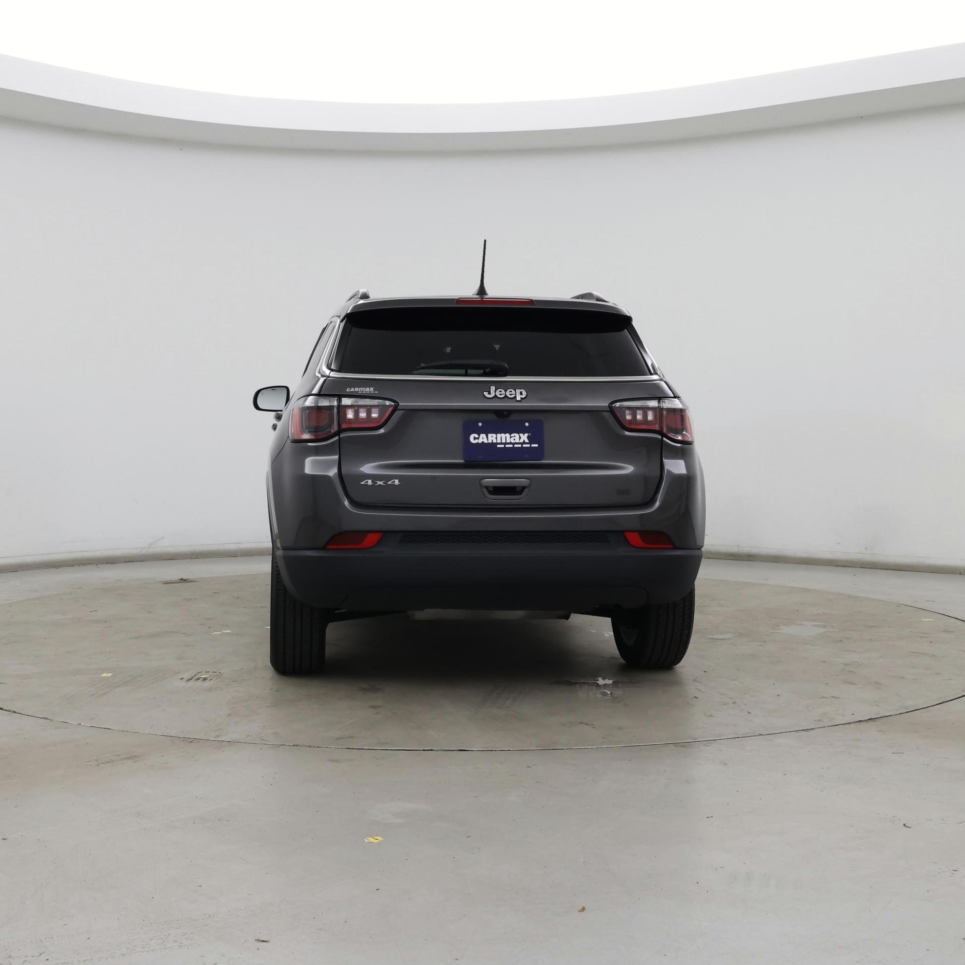 Thumbnail: 2022 Jeep Compass - 6