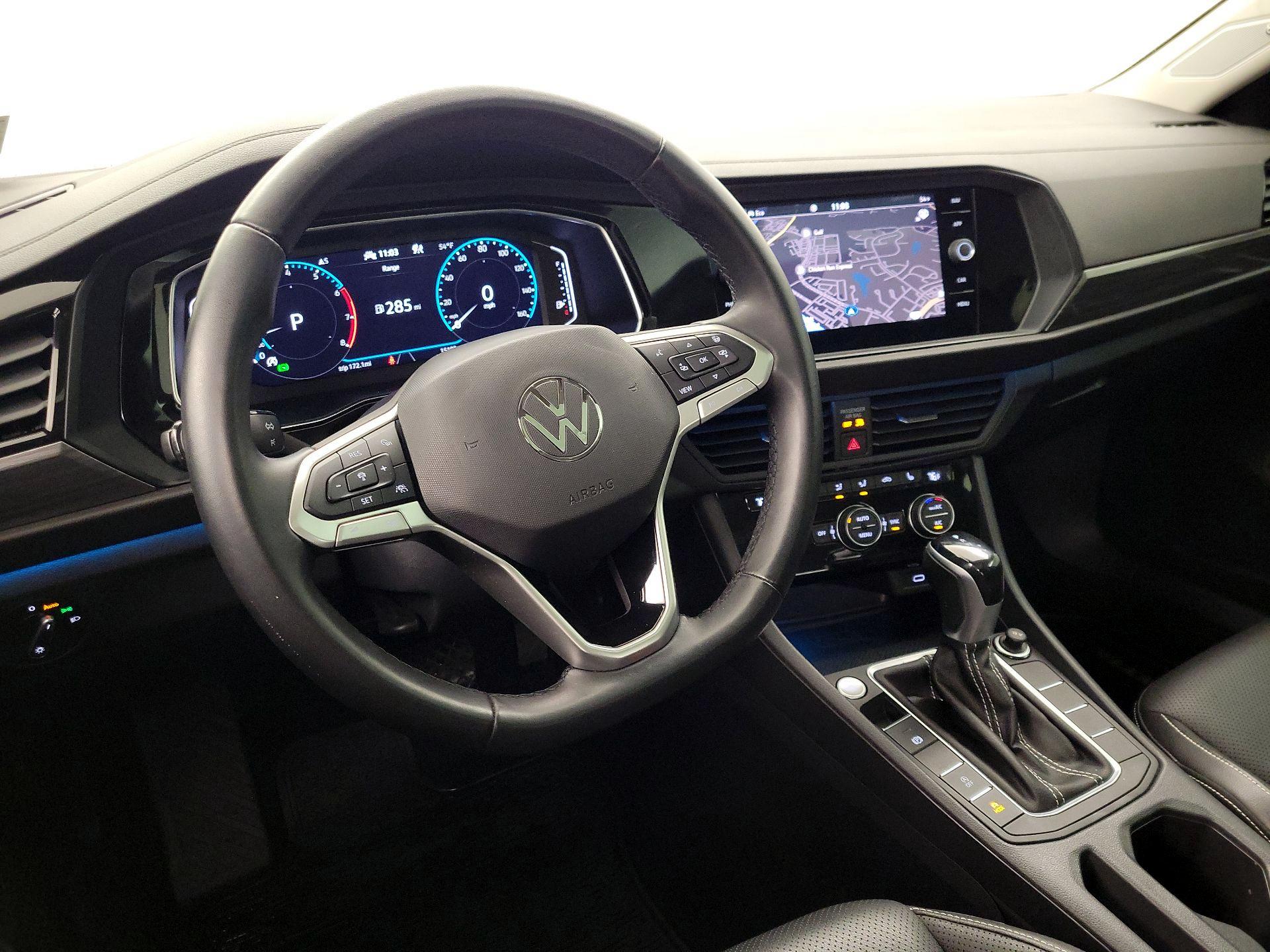 Thumbnail: 2022 Volkswagen Jetta - 9