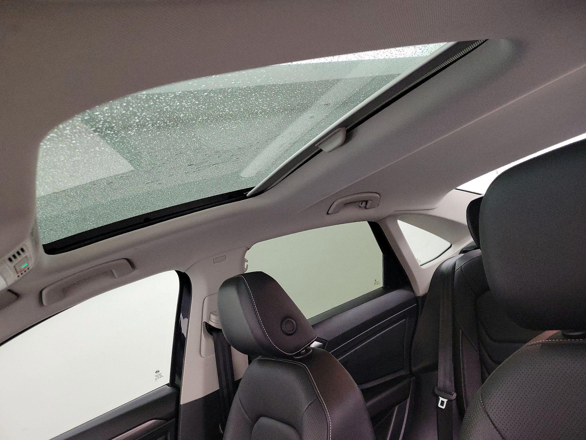 Thumbnail: 2022 Volkswagen Jetta - 20