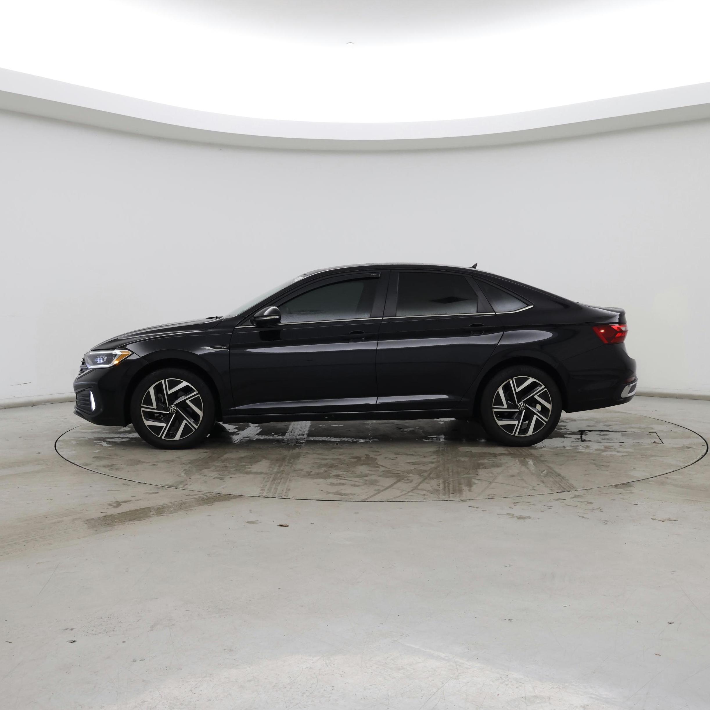 Thumbnail: 2022 Volkswagen Jetta - 3